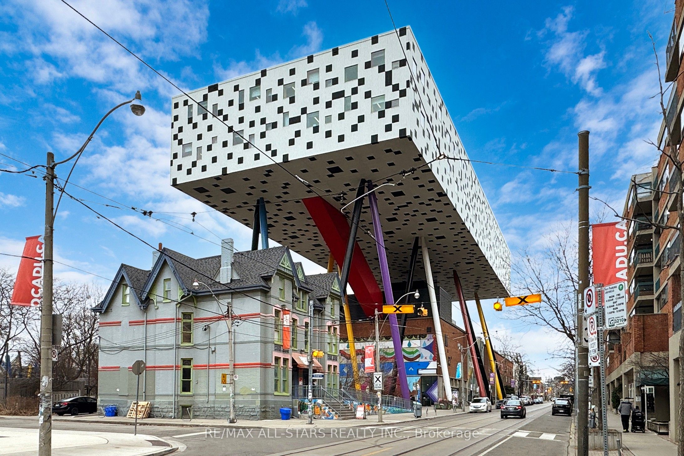 14 Mccaul Street 303 Property Photo 6