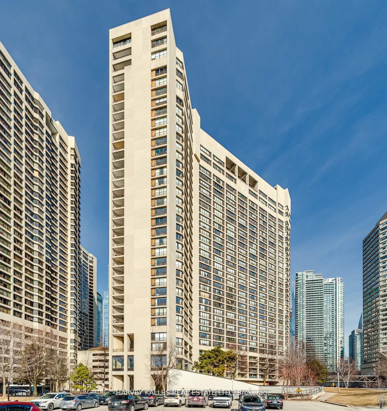 #2440 - 33 Harbour Square Property Photo 1