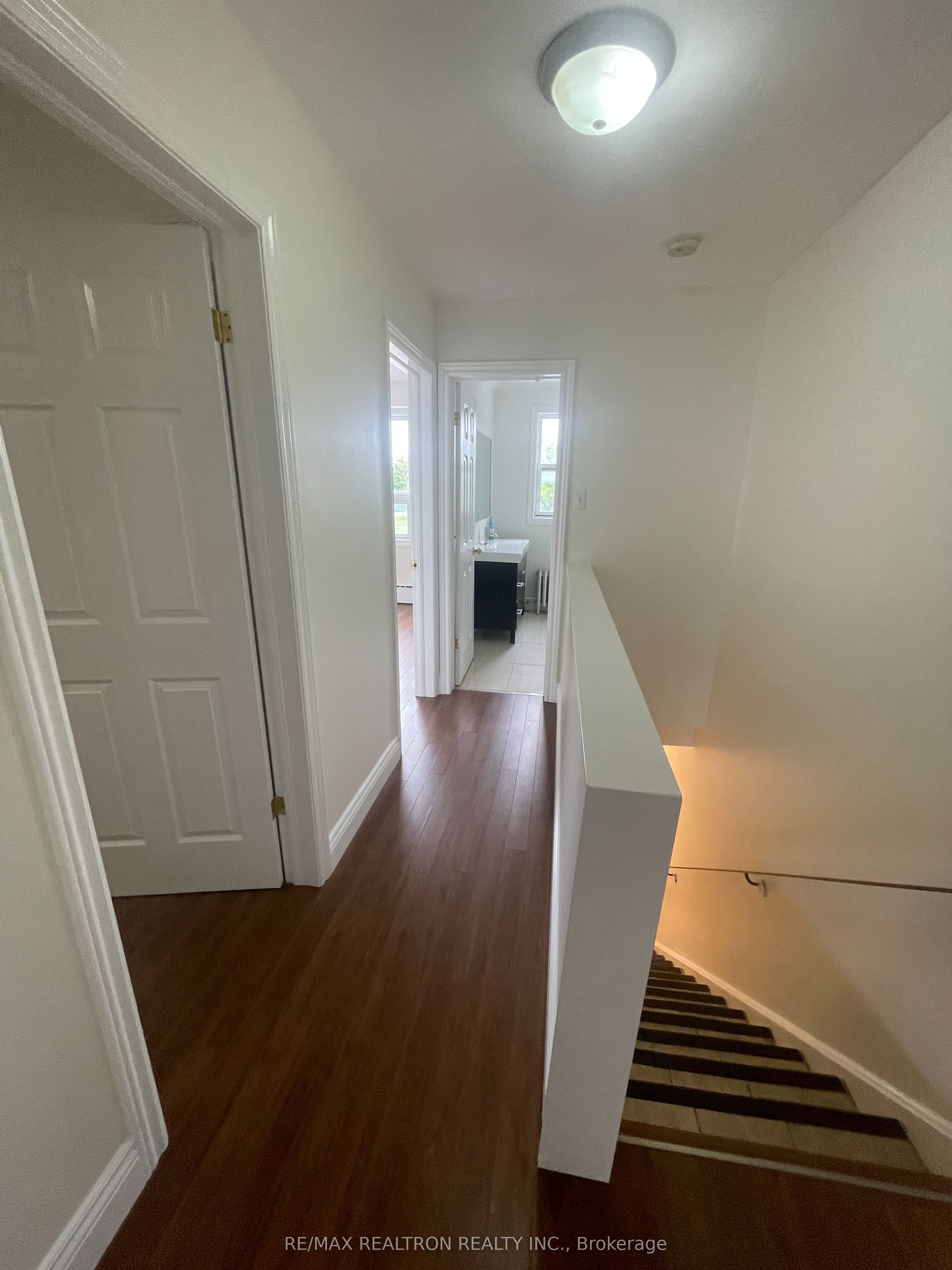 360 Wilson Avenue 2nd Floor Property Photo 10