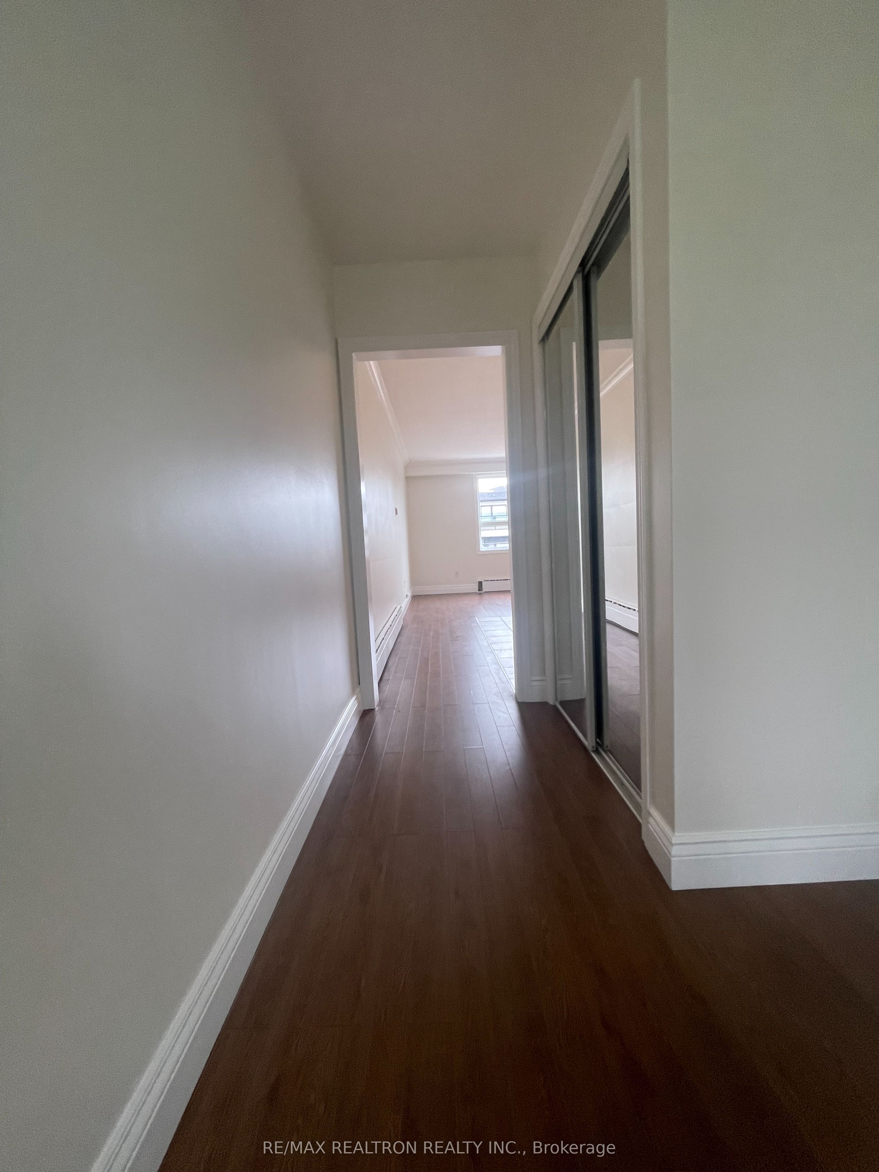 360 Wilson Avenue 2nd Floor Property Photo 11