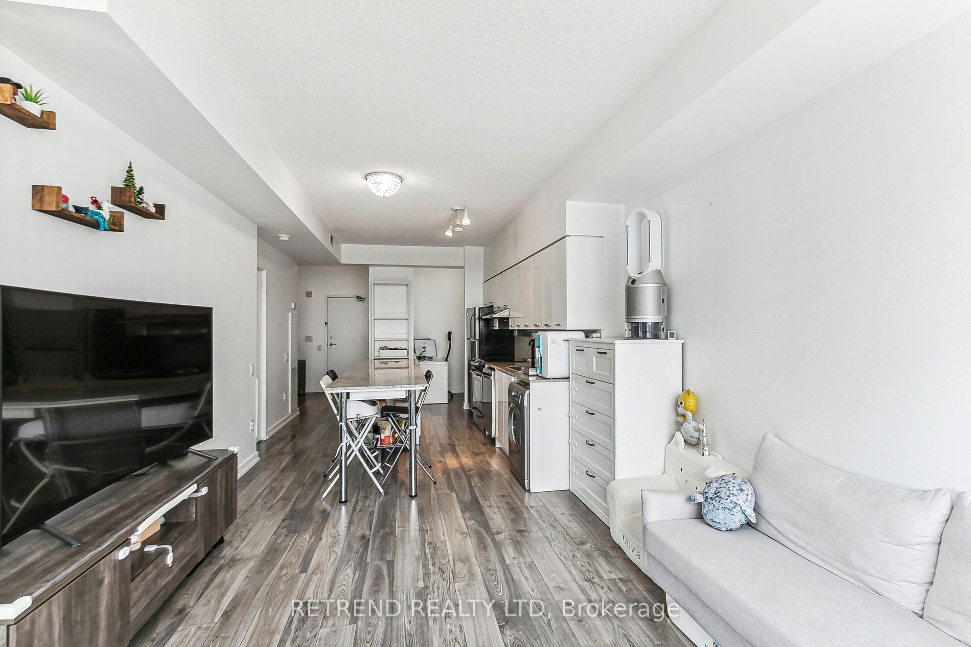 33 Singer Court 3010 Property Photo 9