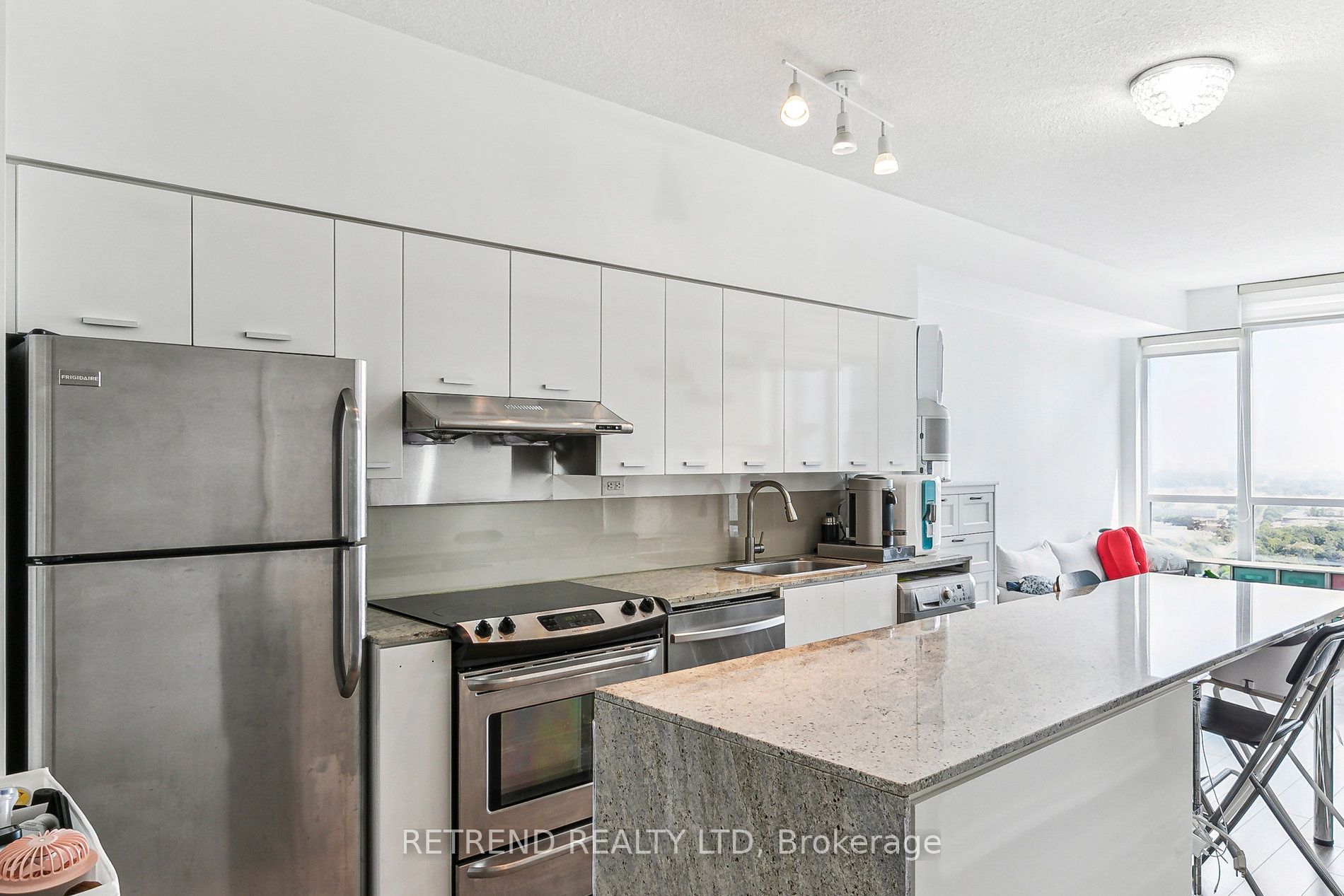 33 Singer Court 3010 Property Photo 12