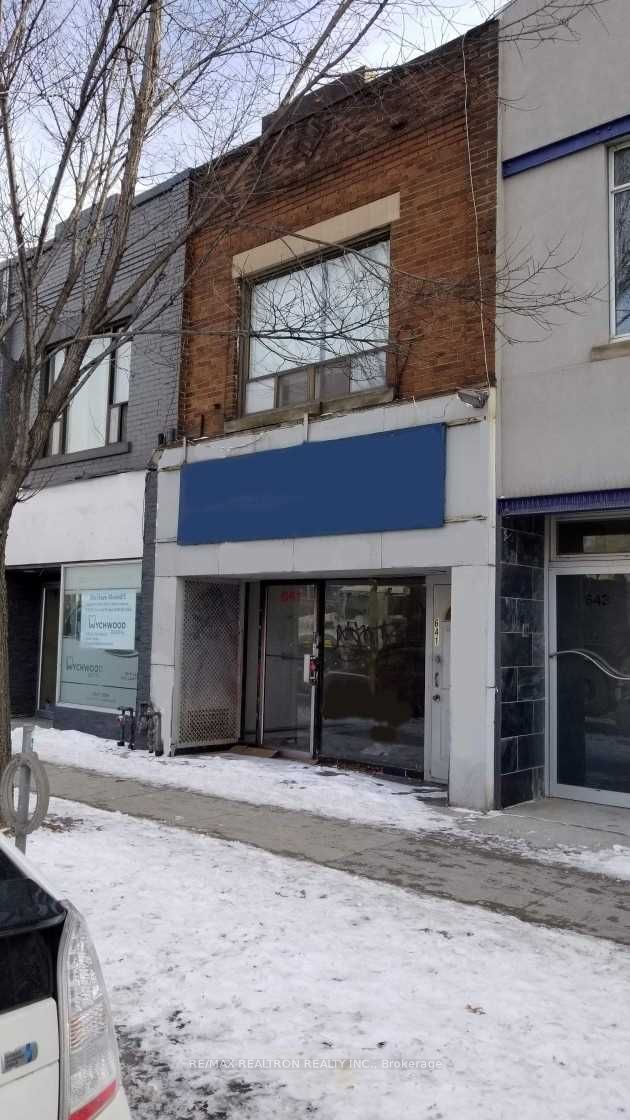 641 St Clair Avenue W Property Photo 2