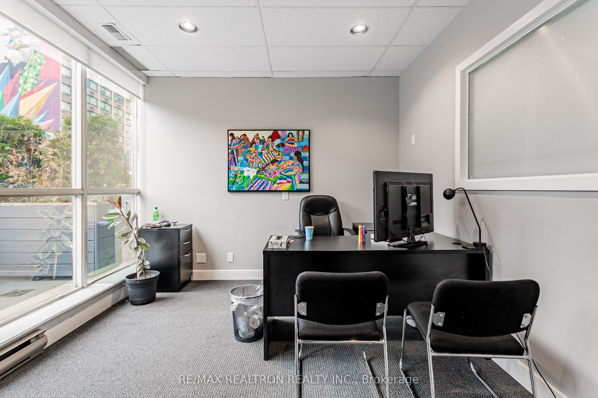 120 Carlton Street 201 Property Photo 20
