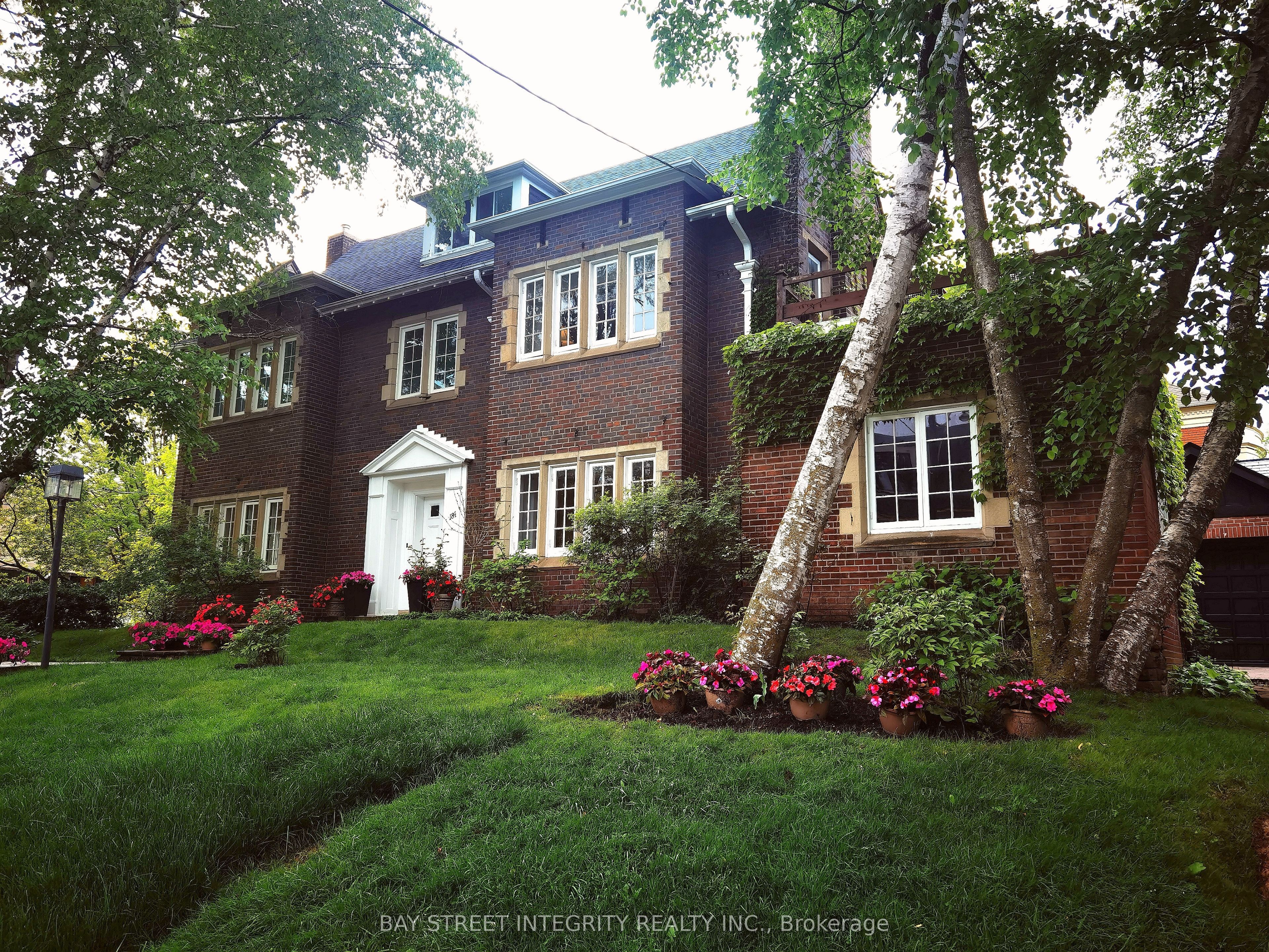 184 Heath Street Property Photo 1