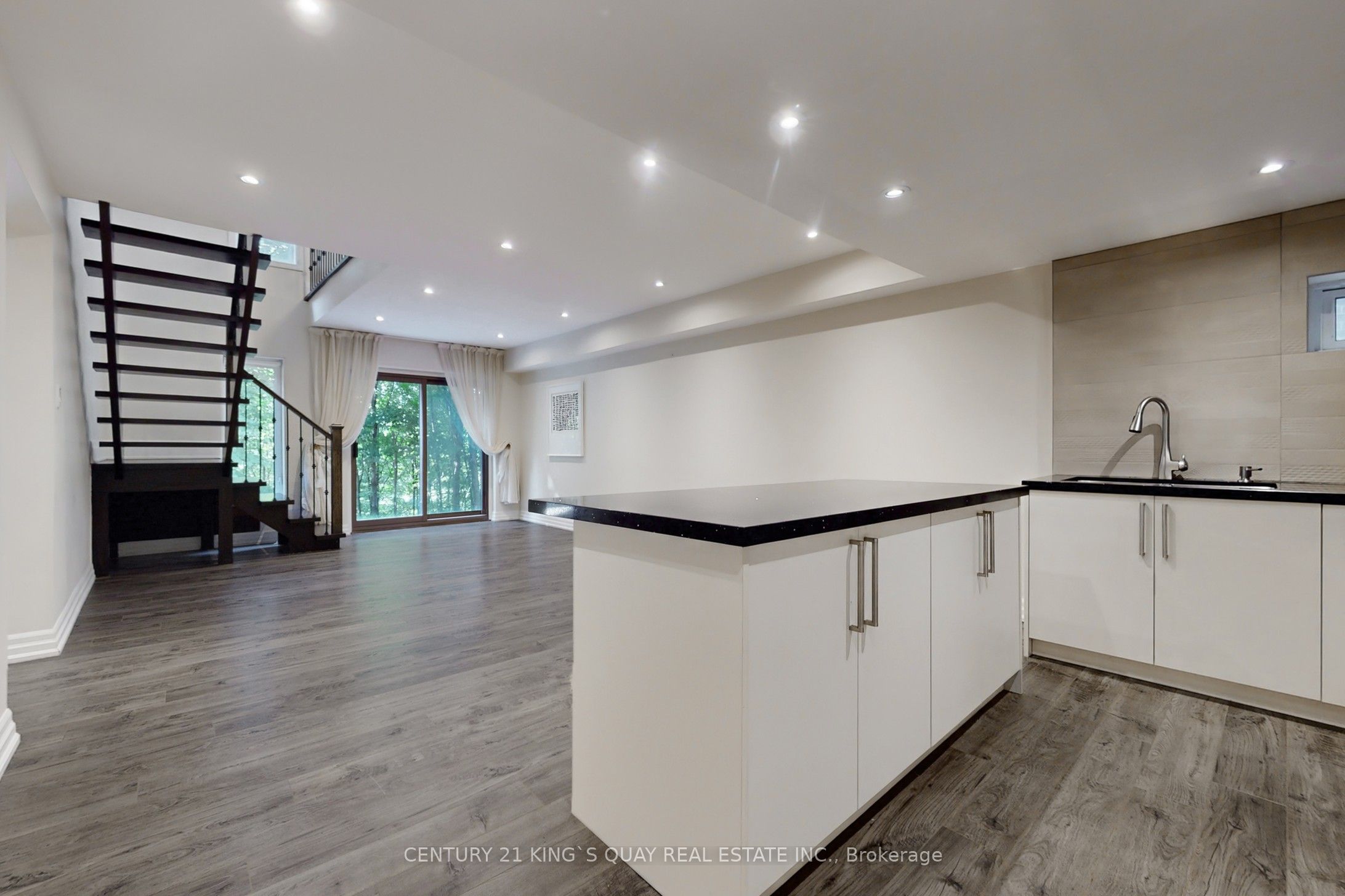 22 Coreydale Court Property Photo 41