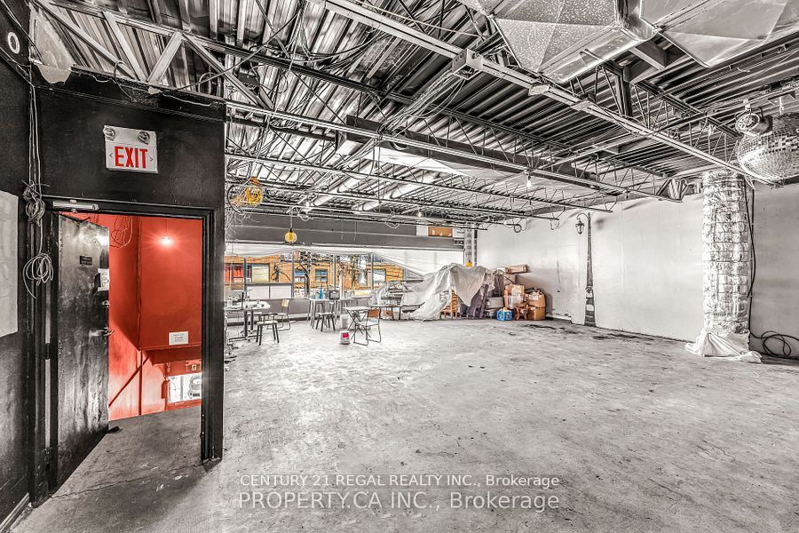 152 Augusta Avenue Property Photo 3