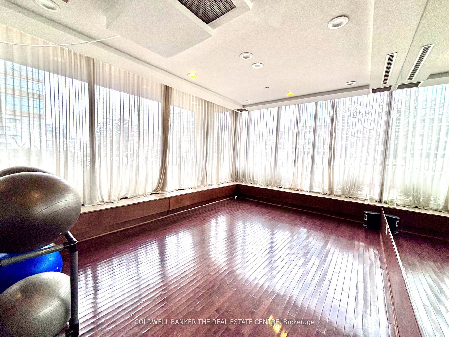 #1207 - 8 Telegram Mews Property Photo 34