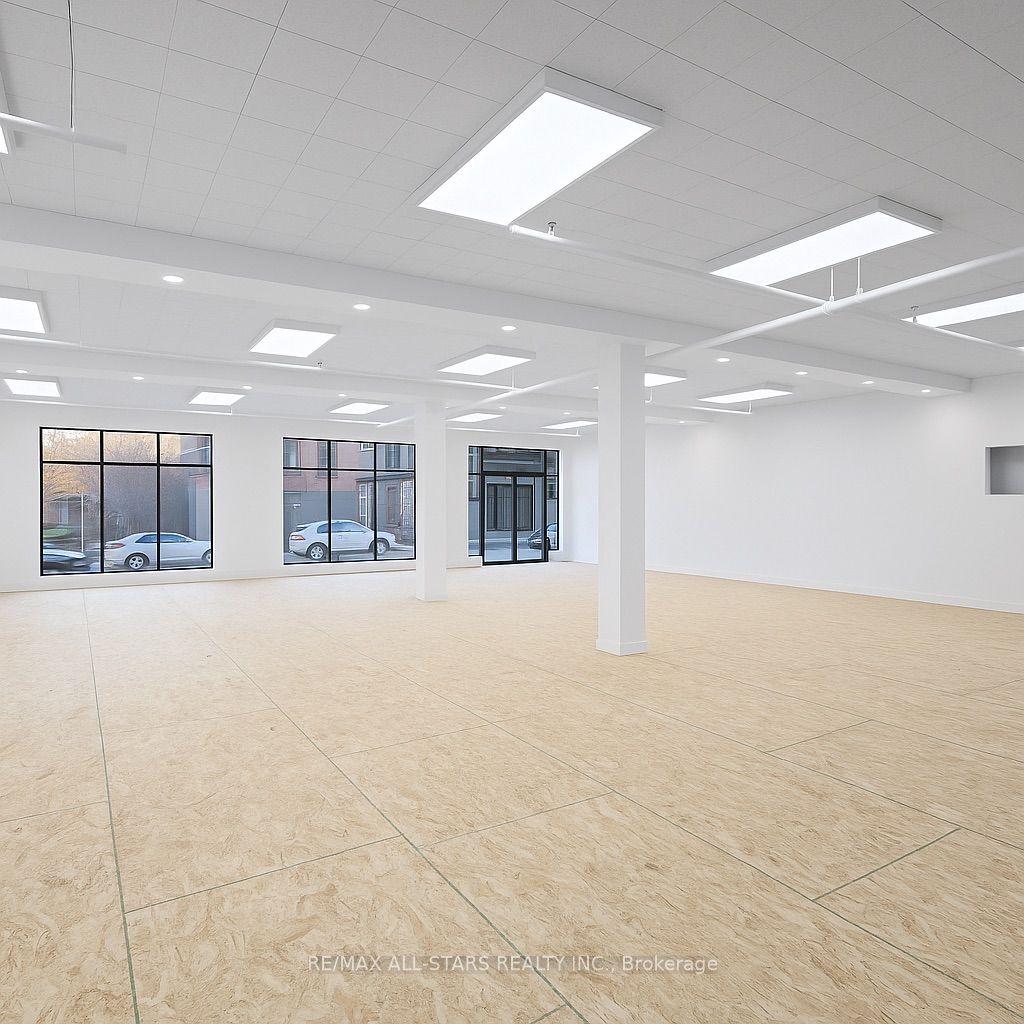 14 Mccaul Street 101 Property Photo 5