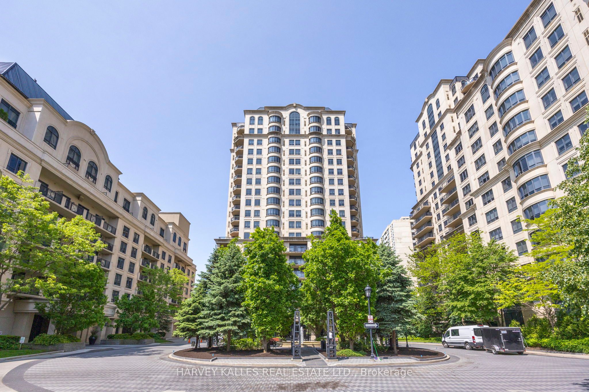 #1602B - 660 Sheppard Avenue Property Photo 1