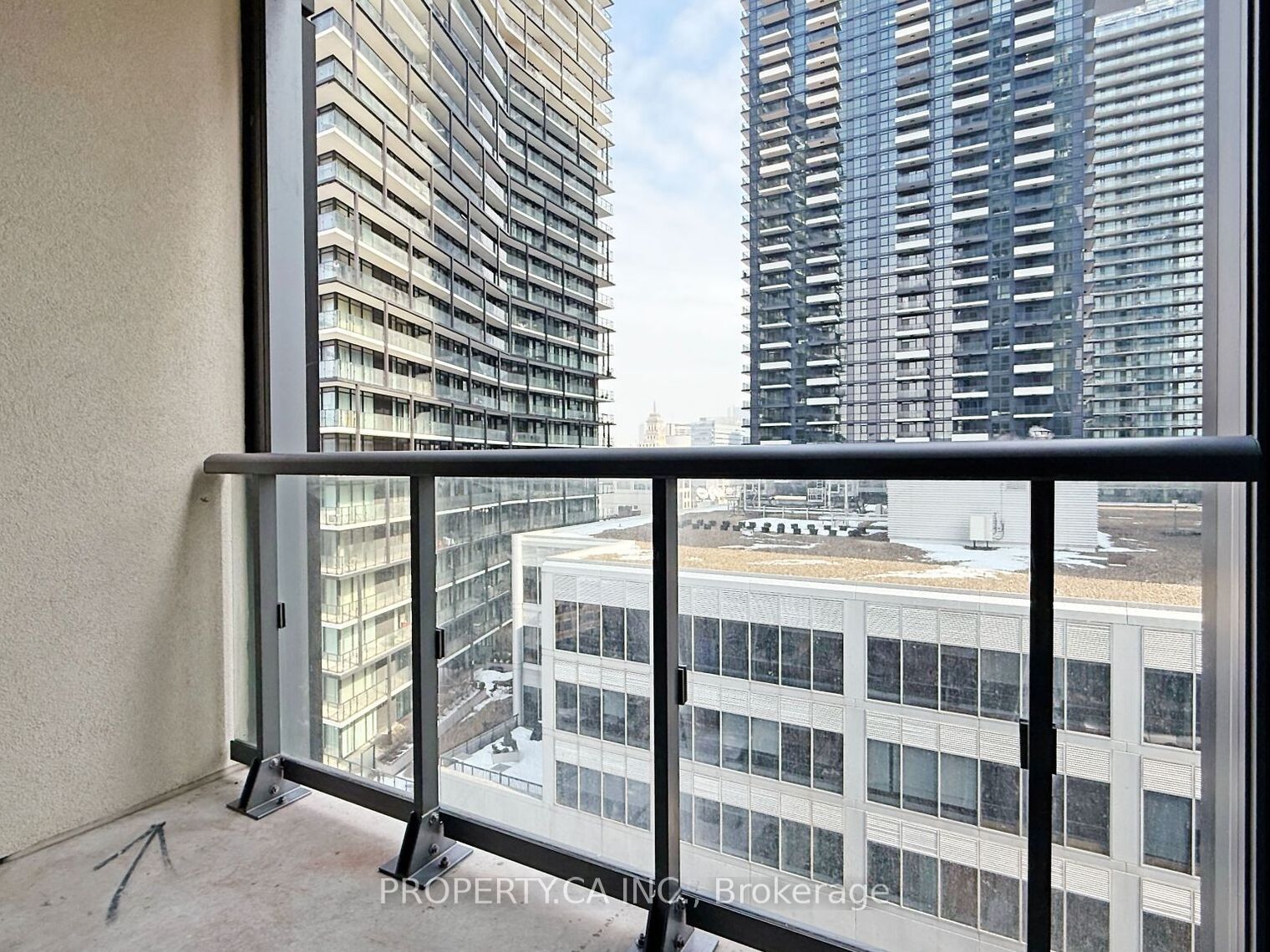 108 Peter Street 506 Property Photo 8