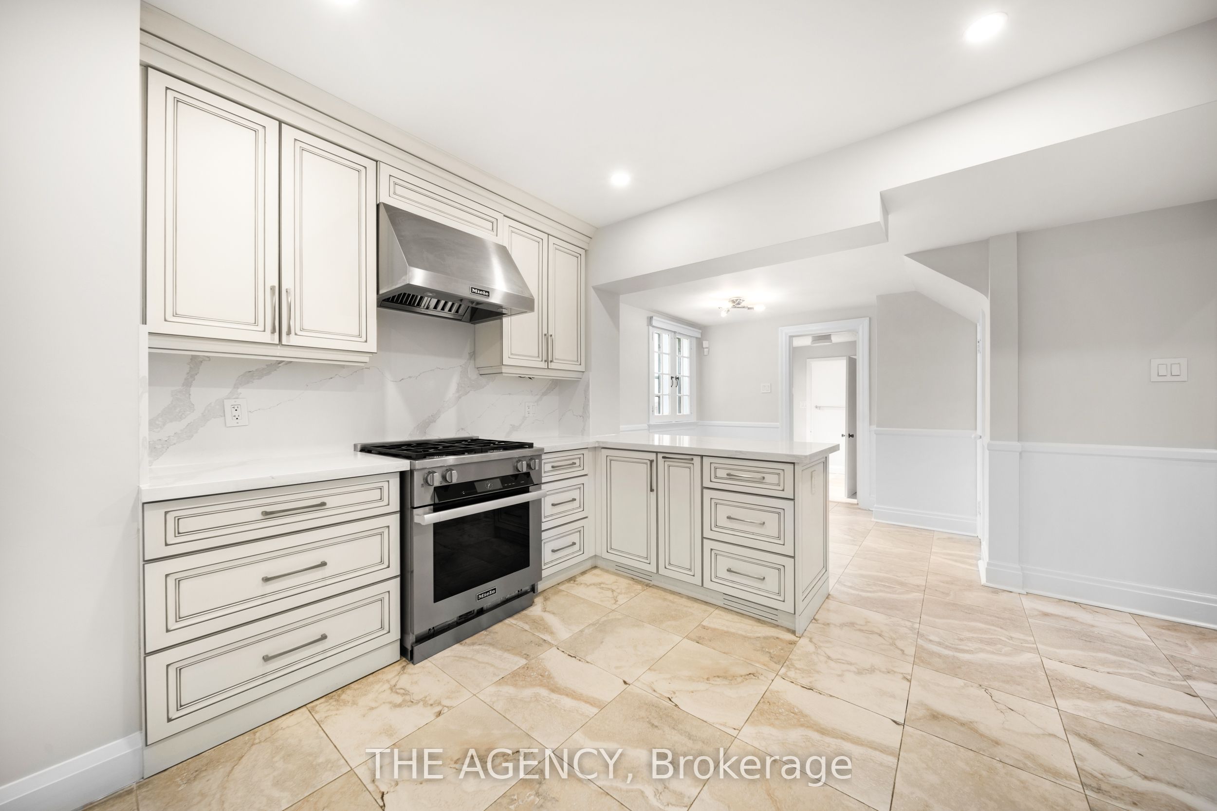 44 Elderwood Drive Property Photo 11