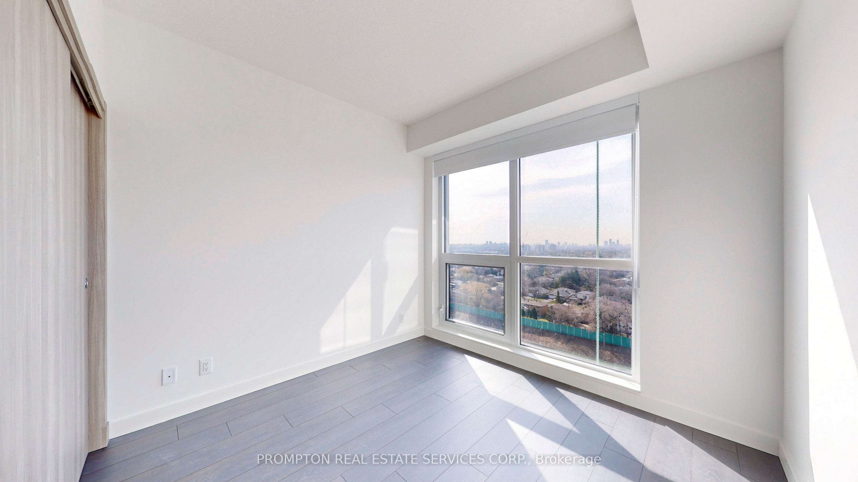 #2102 - 27 Mcmahon Drive Property Photo 17
