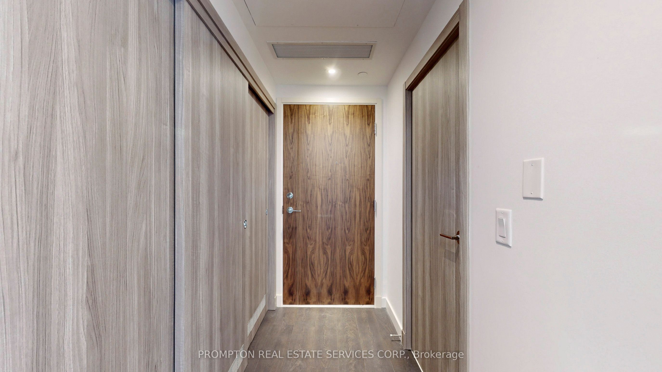 #2102 - 27 Mcmahon Drive Property Photo 24