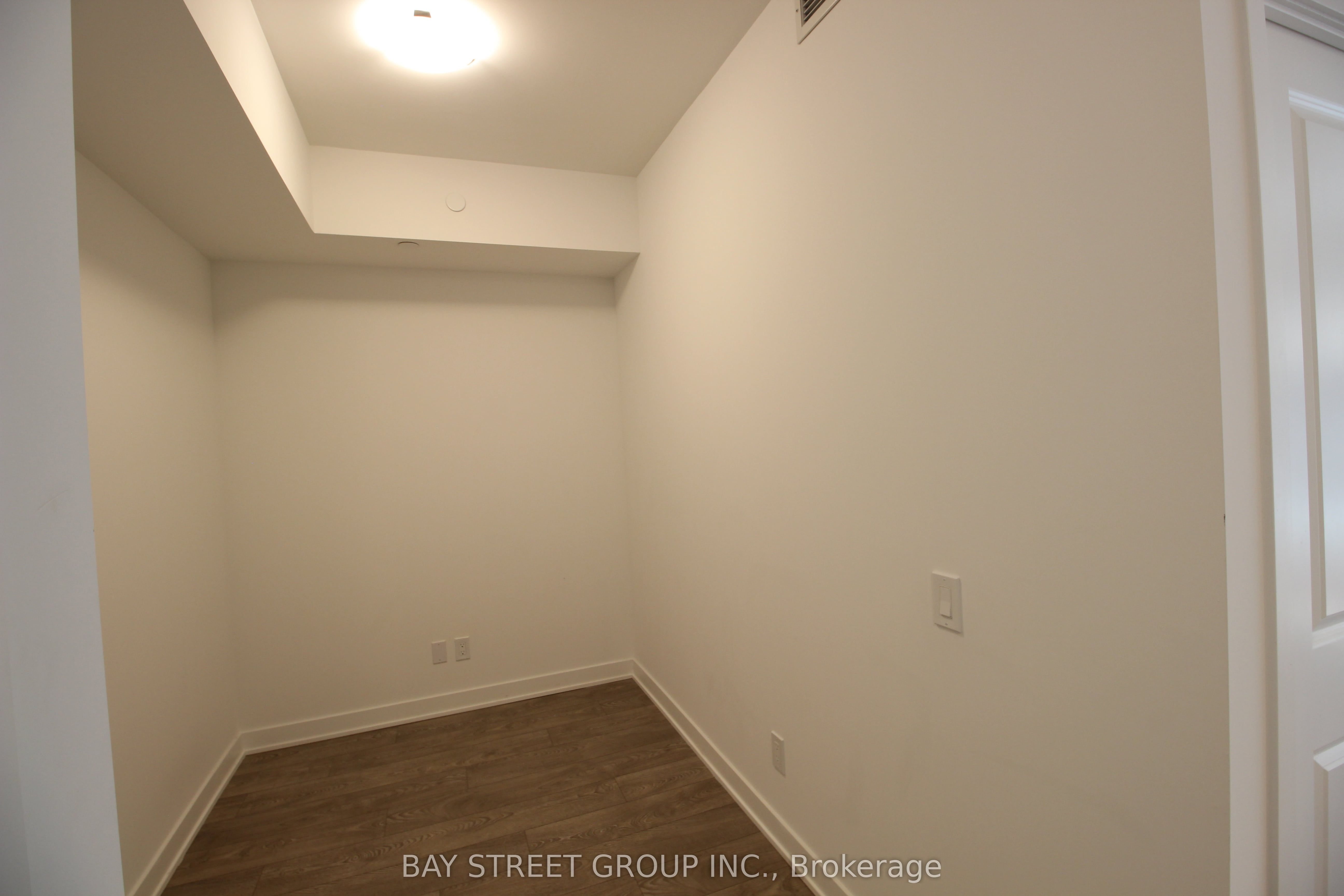 #814 - 543 Richmond Street Property Photo 12