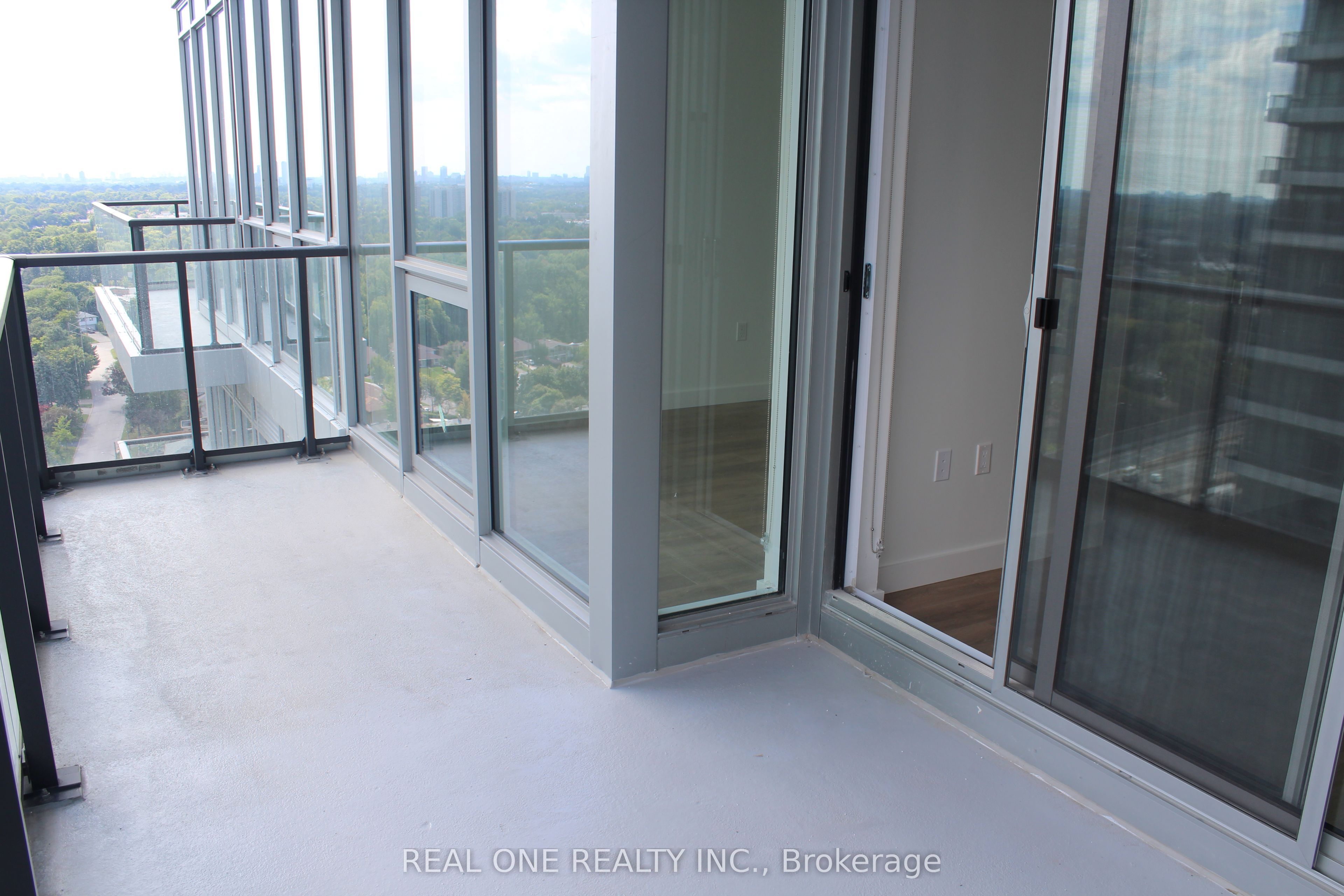 95 Mcmahon Drive 2701 Property Photo 33