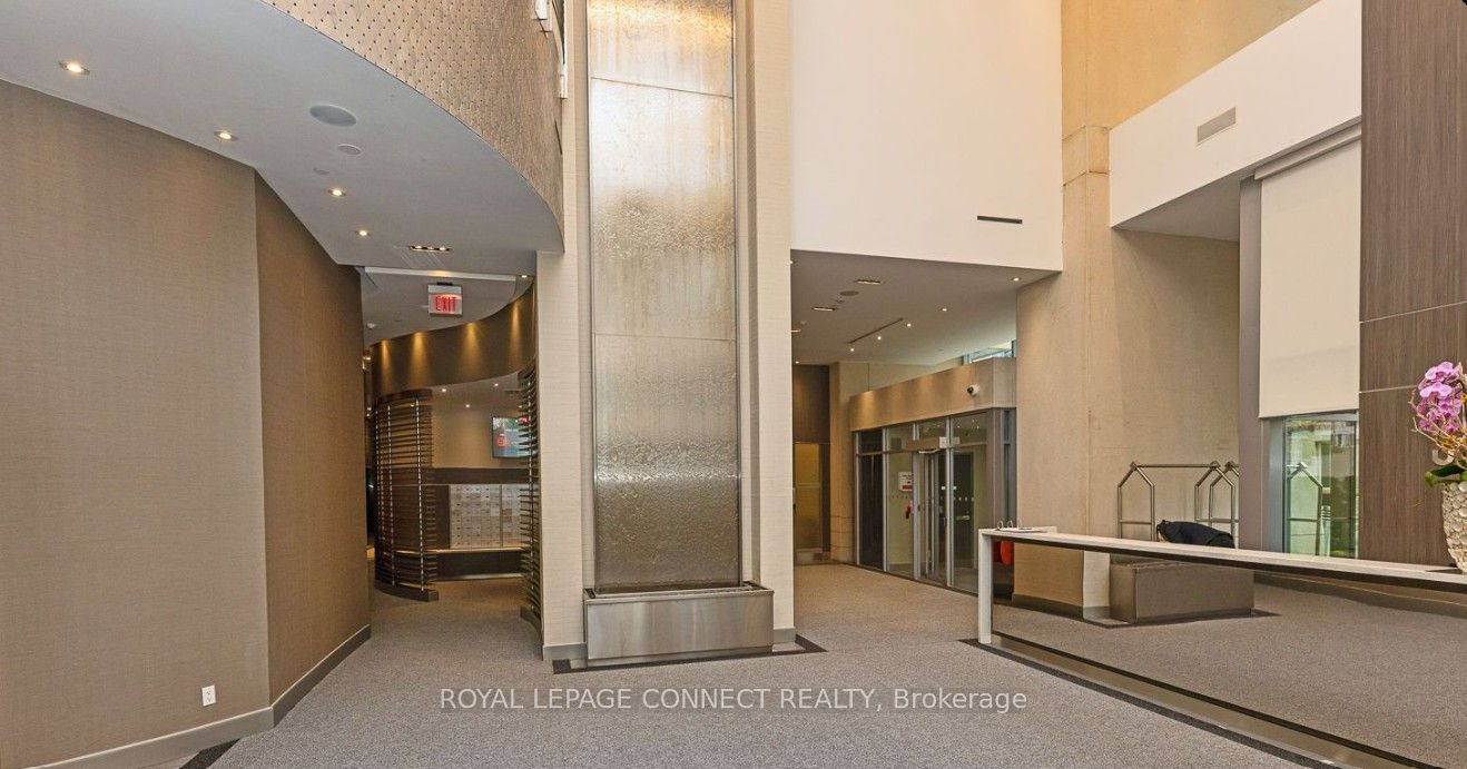 500 Sherbourne Street 701 Property Photo 3