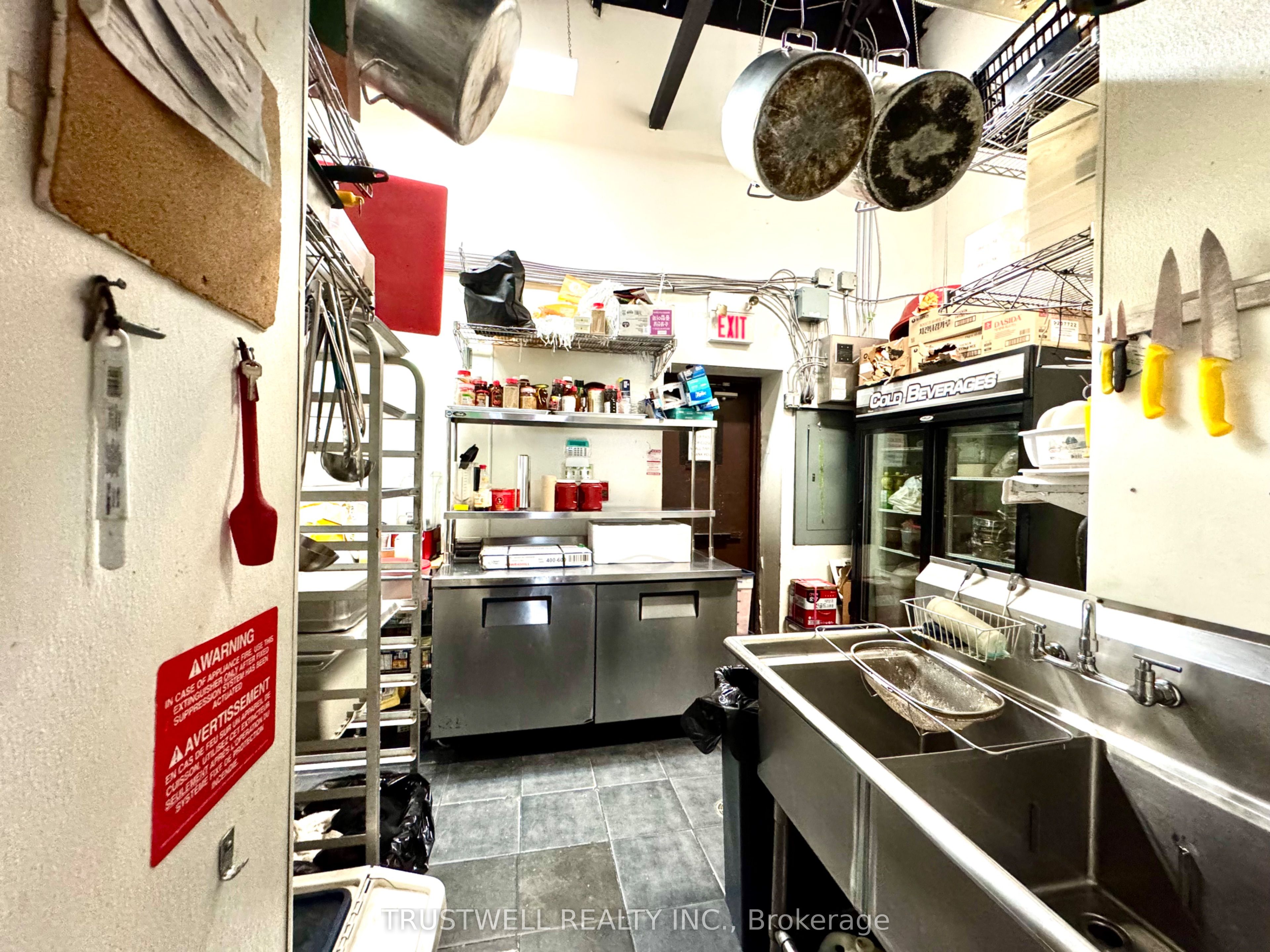 542 Church Street Property Photo 11