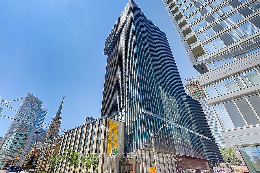 #1709 - 60 Shuter Street Property Photo 1
