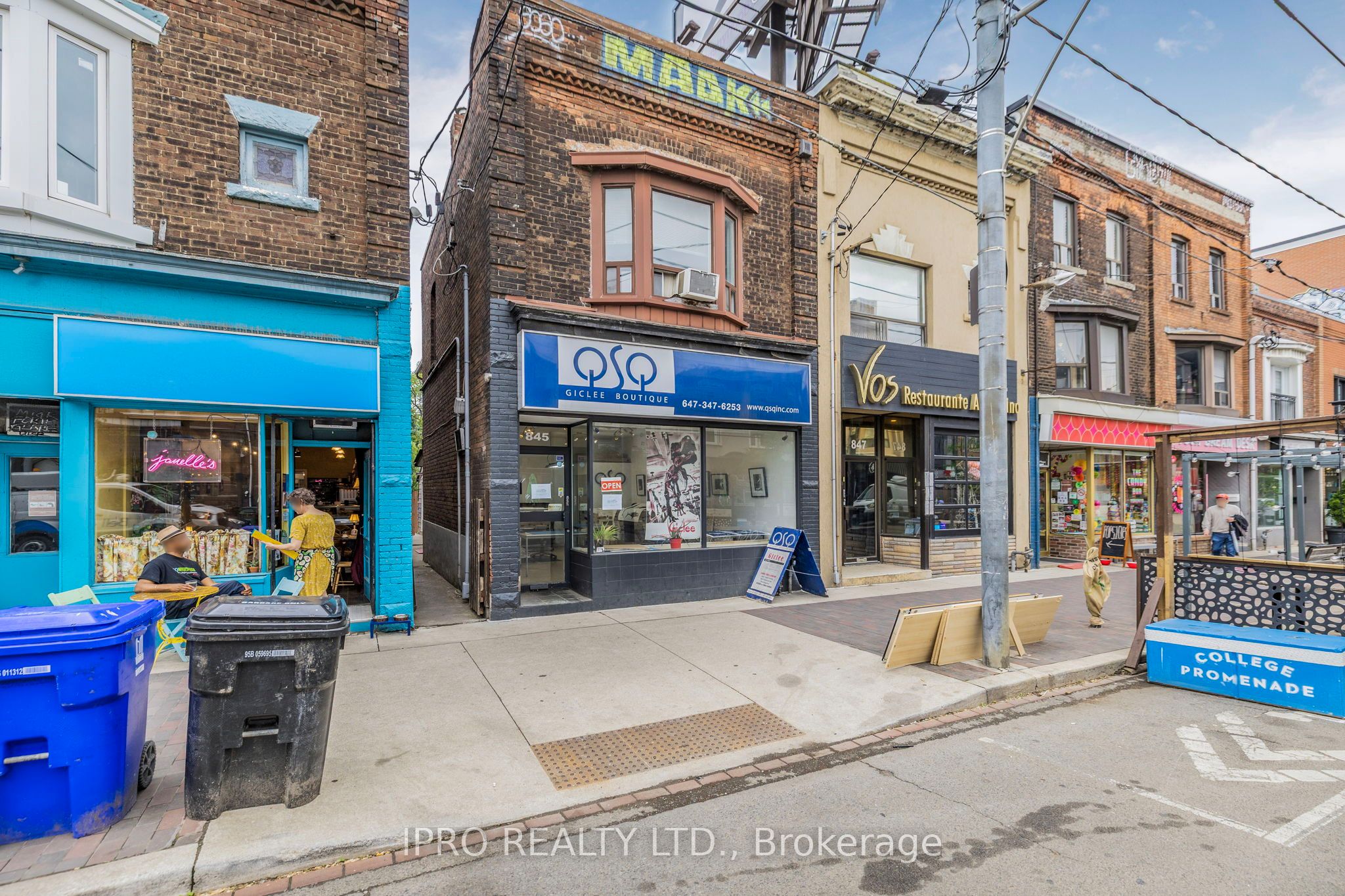 845 College Street Property Photo 1