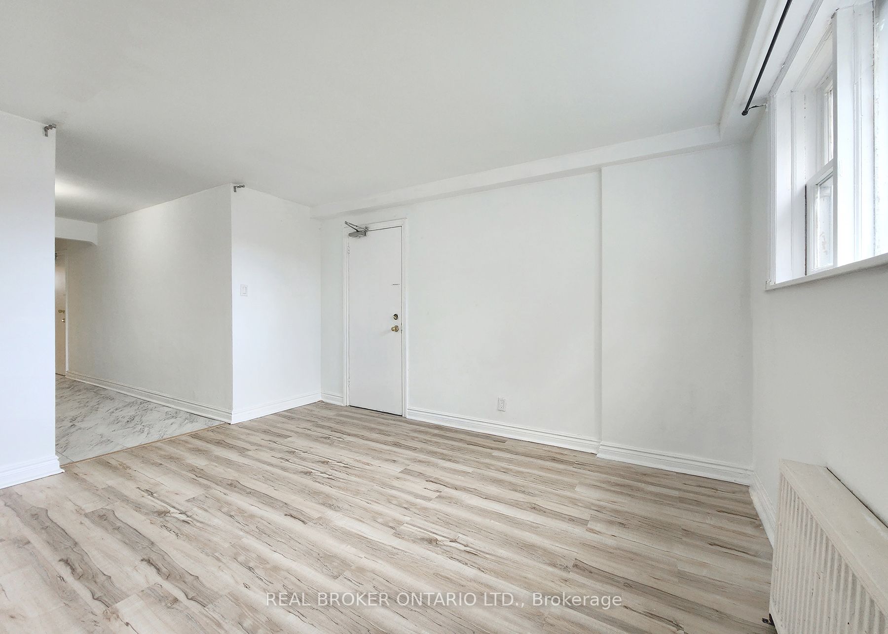 388 Winona Drive 1 Property Photo 3