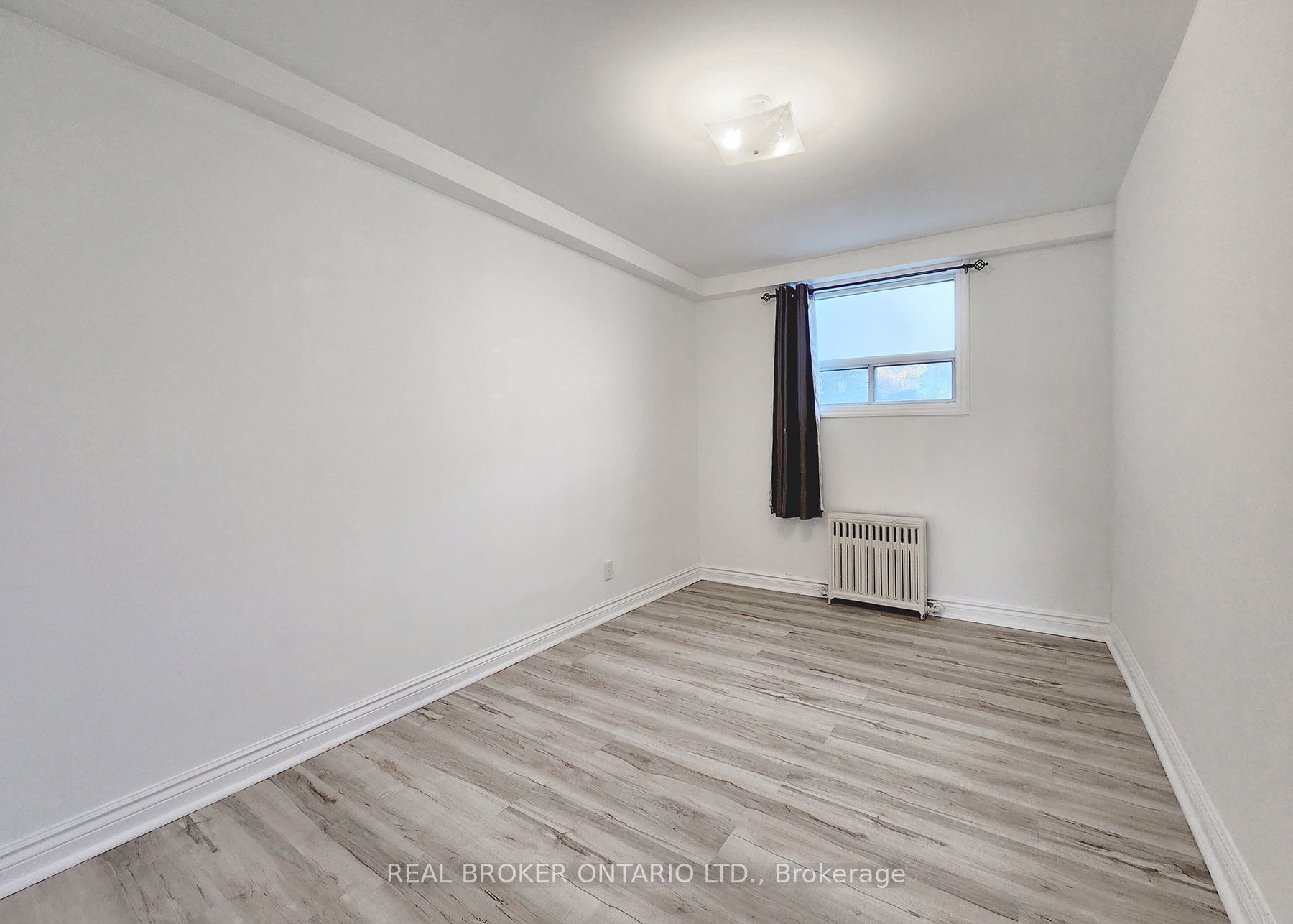 388 Winona Drive 1 Property Photo 10