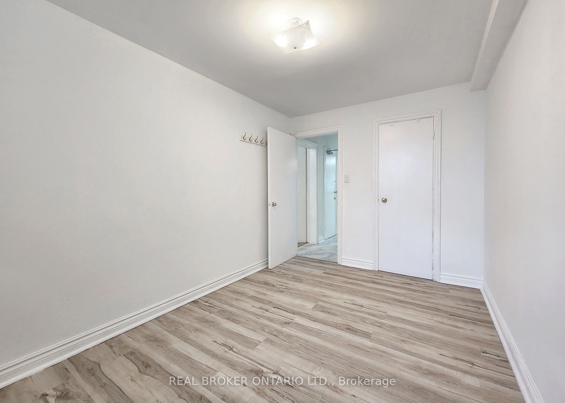 388 Winona Drive 1 Property Photo 11