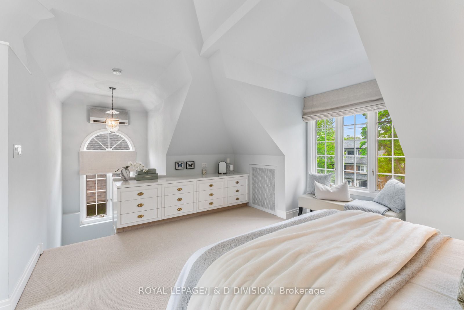77 Highbourne Road Property Photo 30
