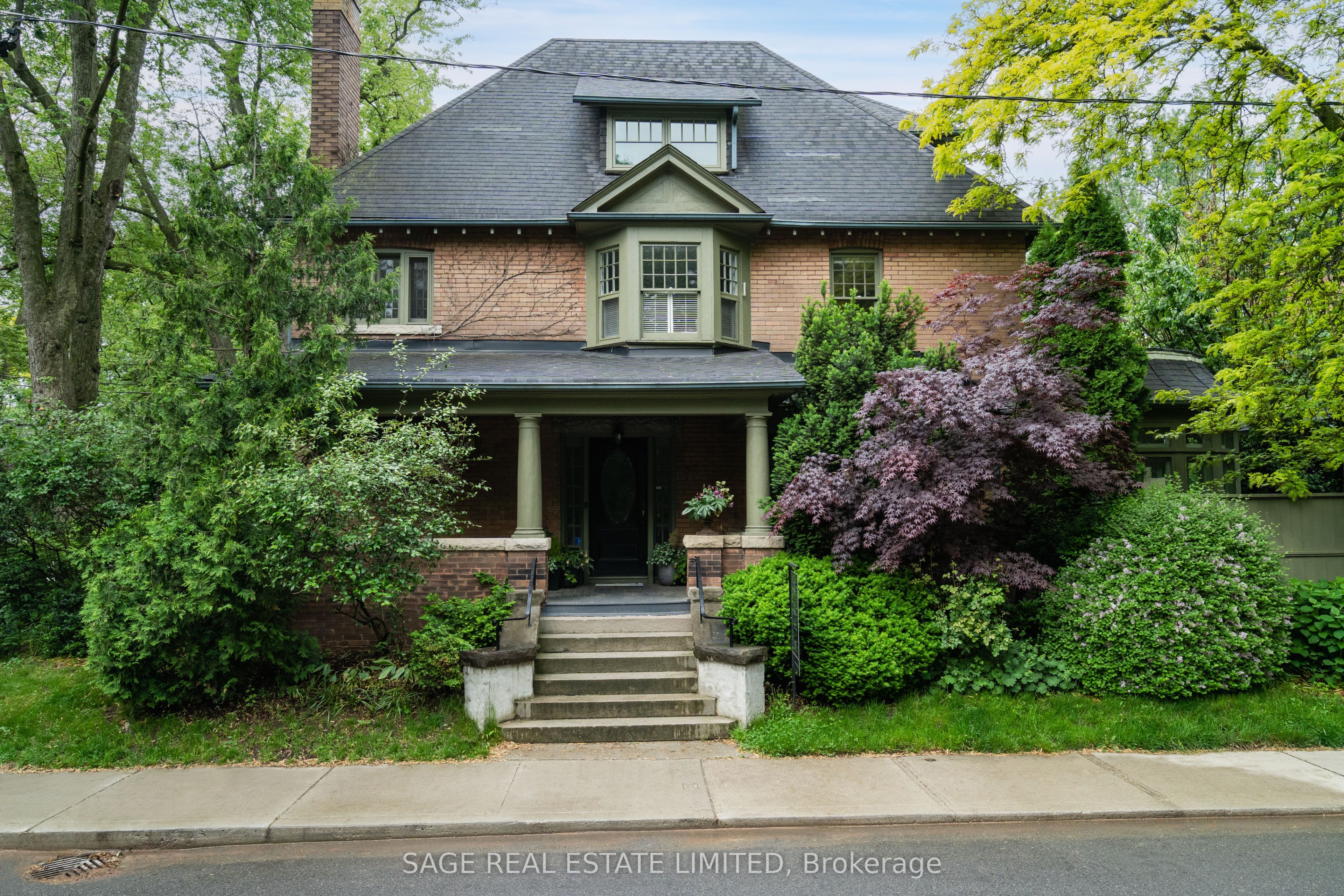 57 Castle Frank Road Property Photo 1