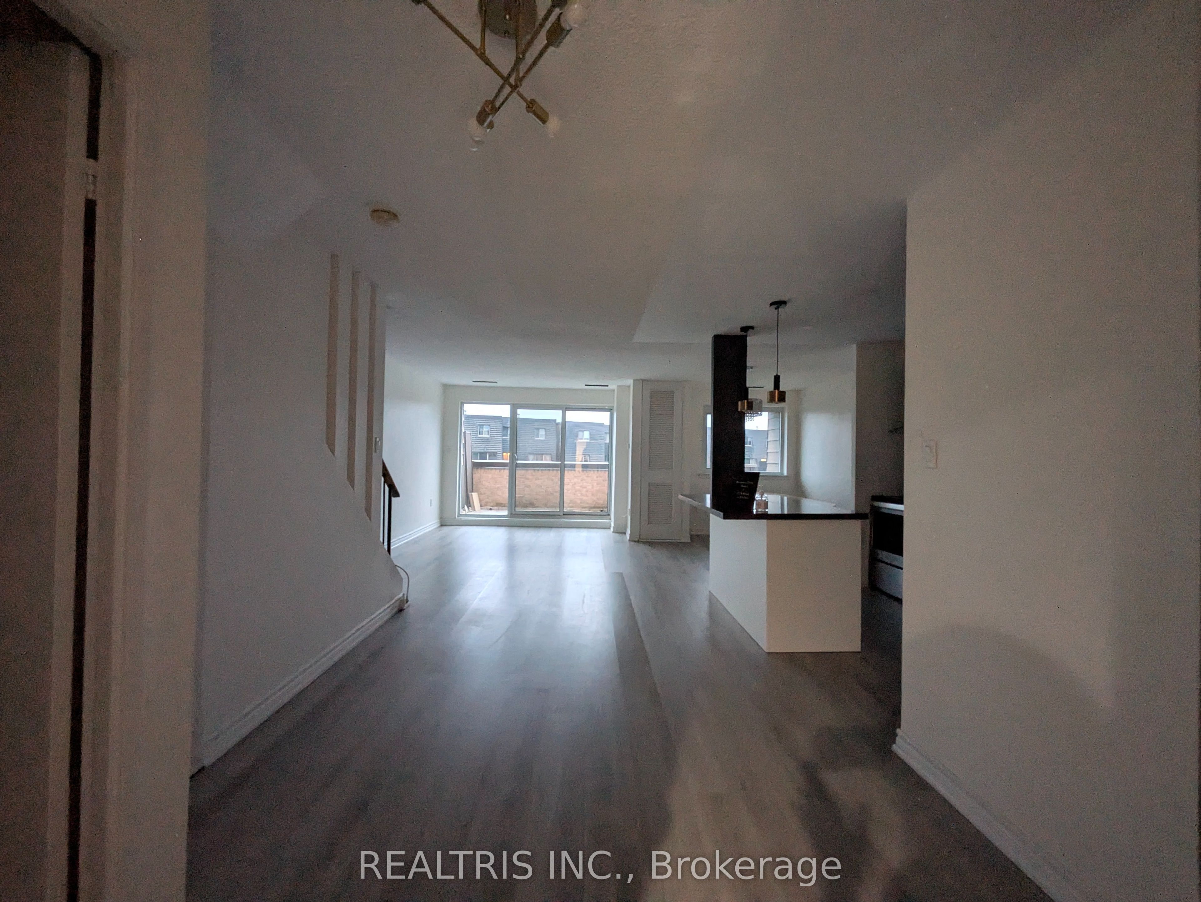 4005 Don Mills Road 339 Property Photo 3