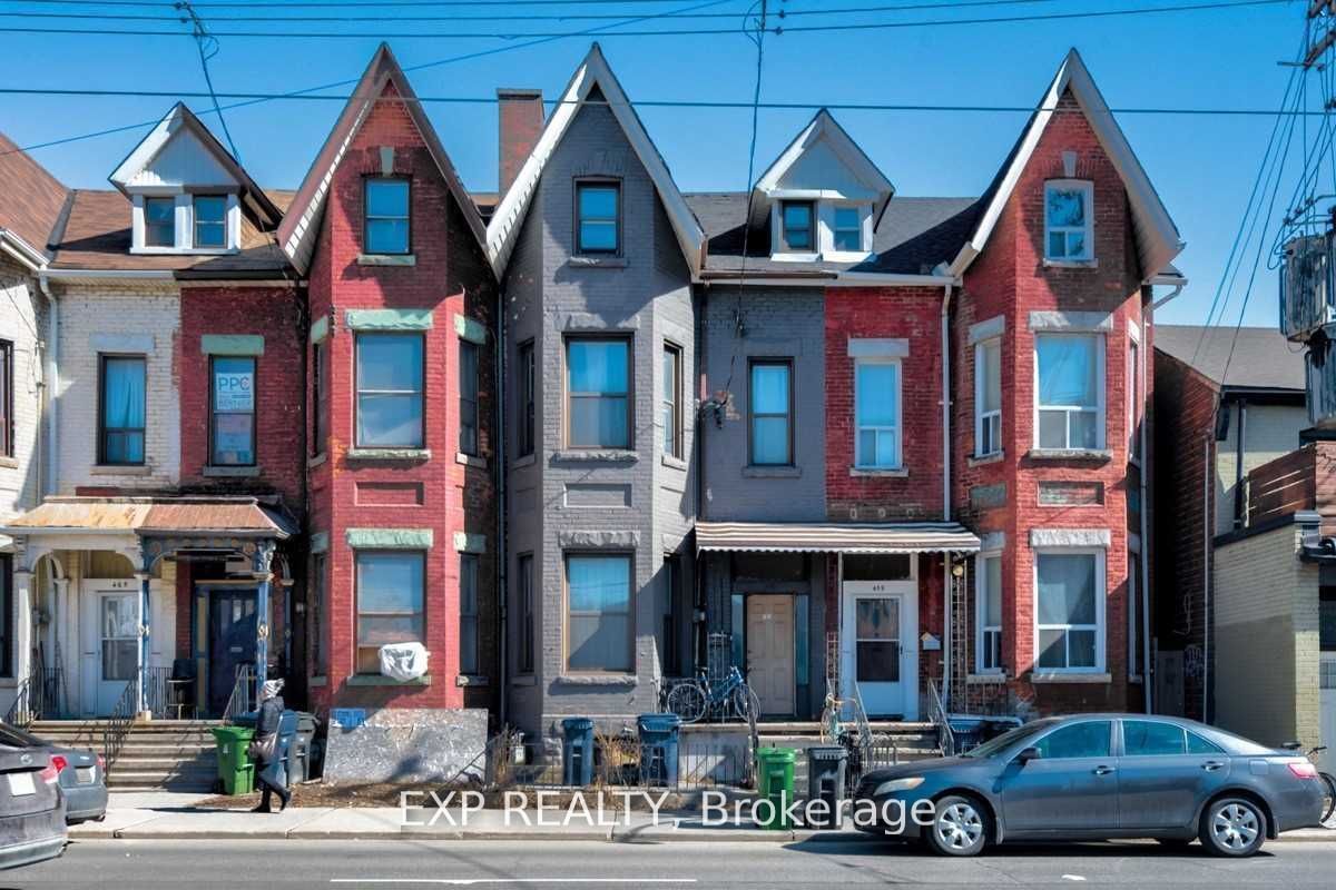 461 Bathurst Street Property Photo 1
