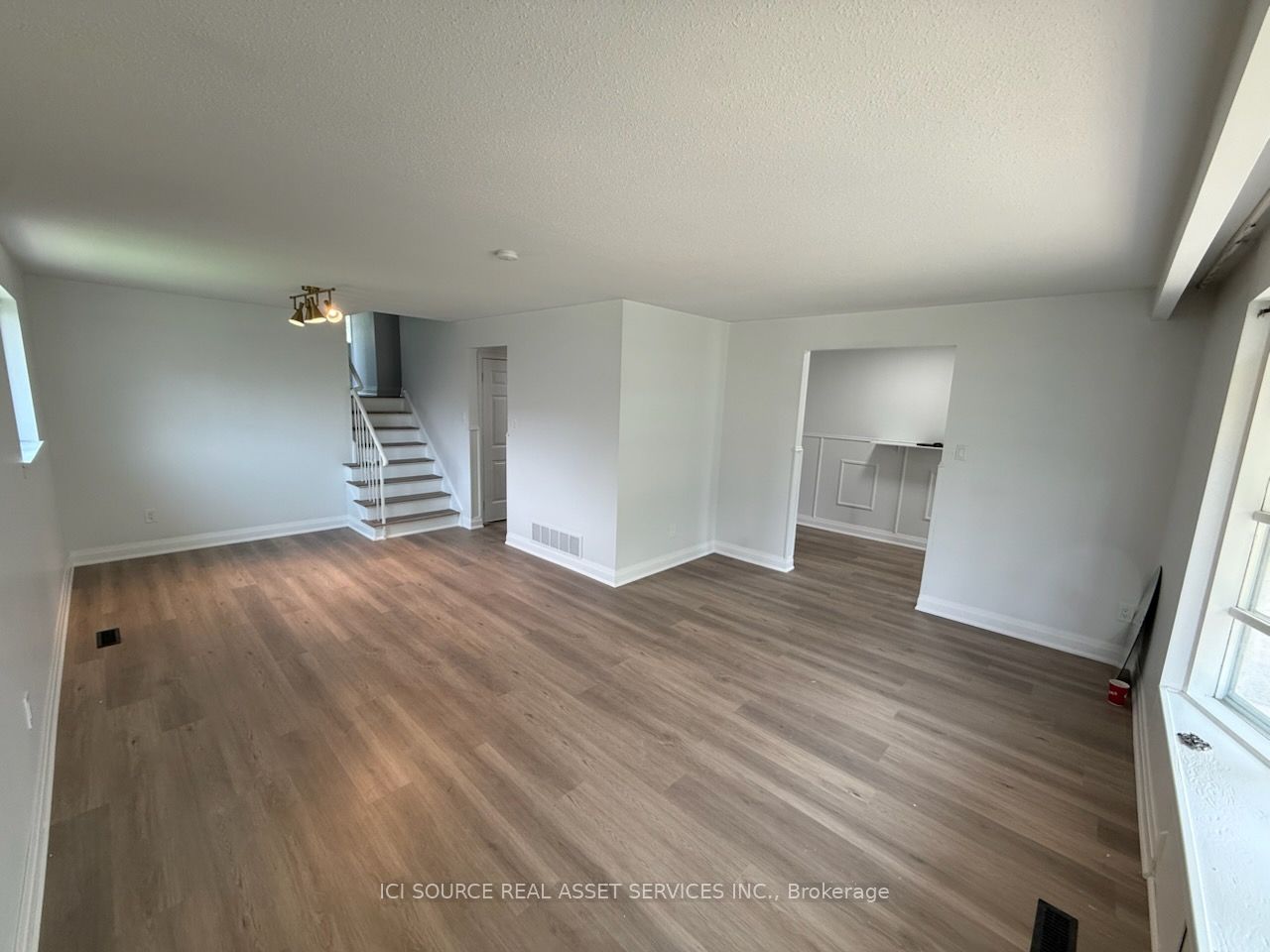 386 Horsham Avenue Property Photo 1