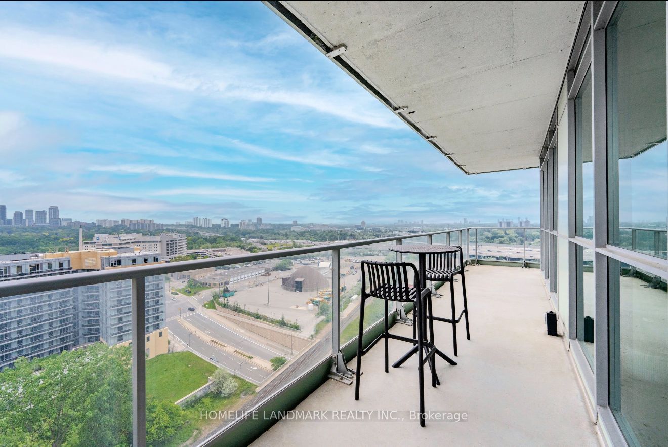 #1811 - 33 Singer Court Property Photo 19
