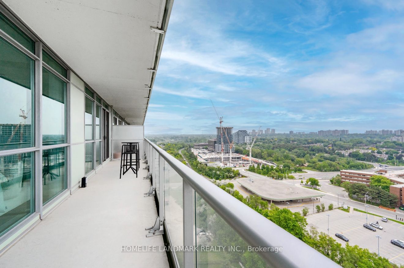 #1811 - 33 Singer Court Property Photo 20