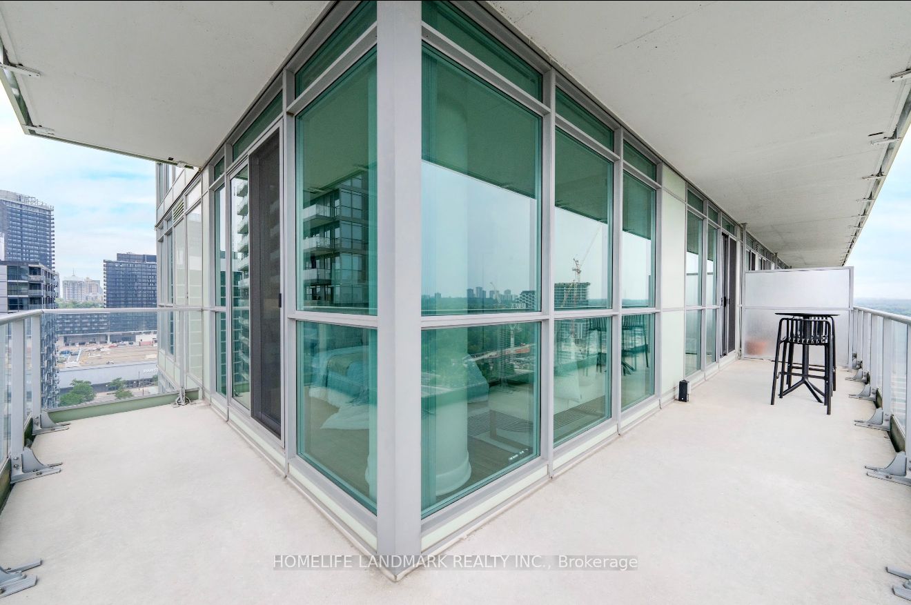 #1811 - 33 Singer Court Property Photo 21