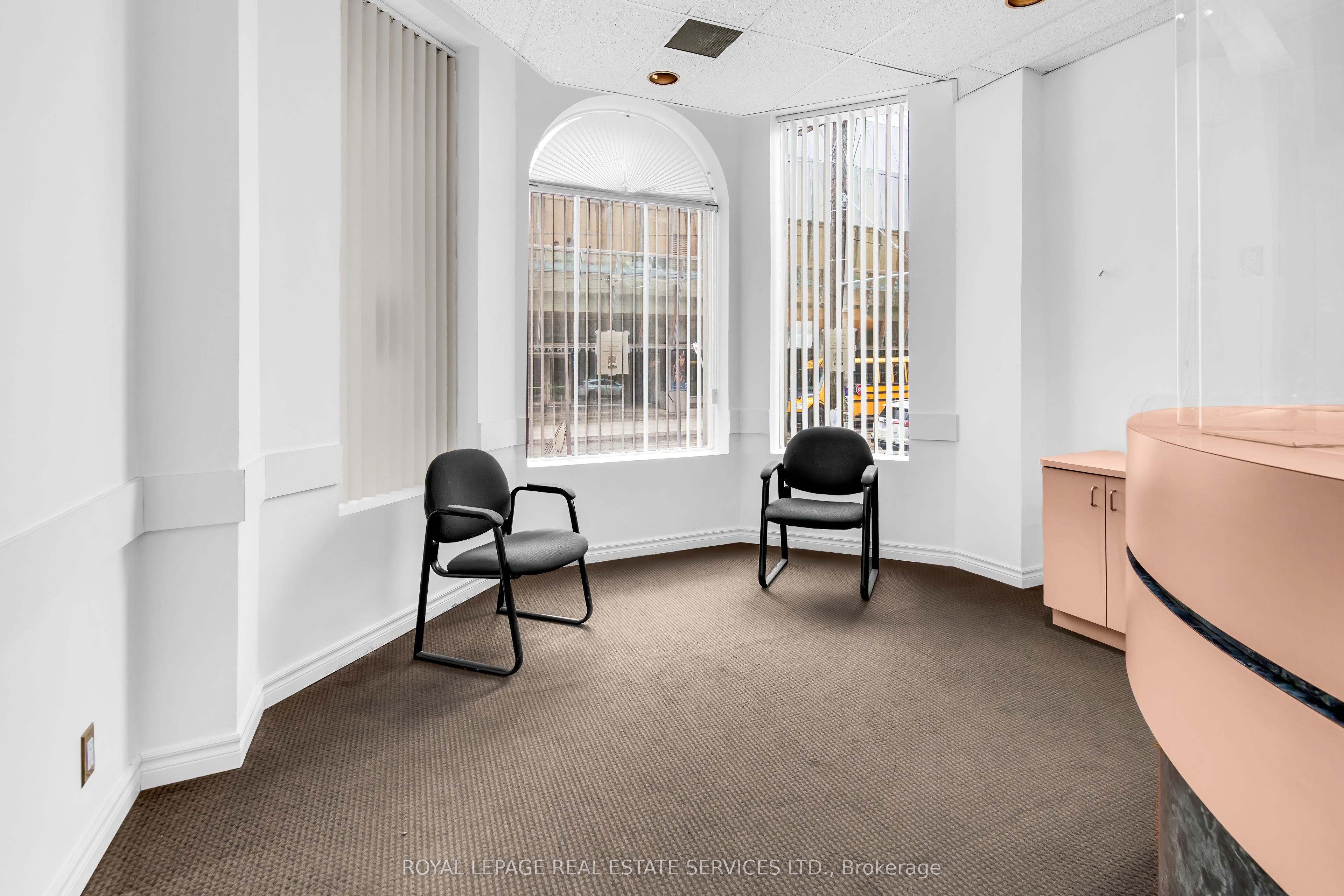 346 Dundas Street W Main Floor Property Photo 11