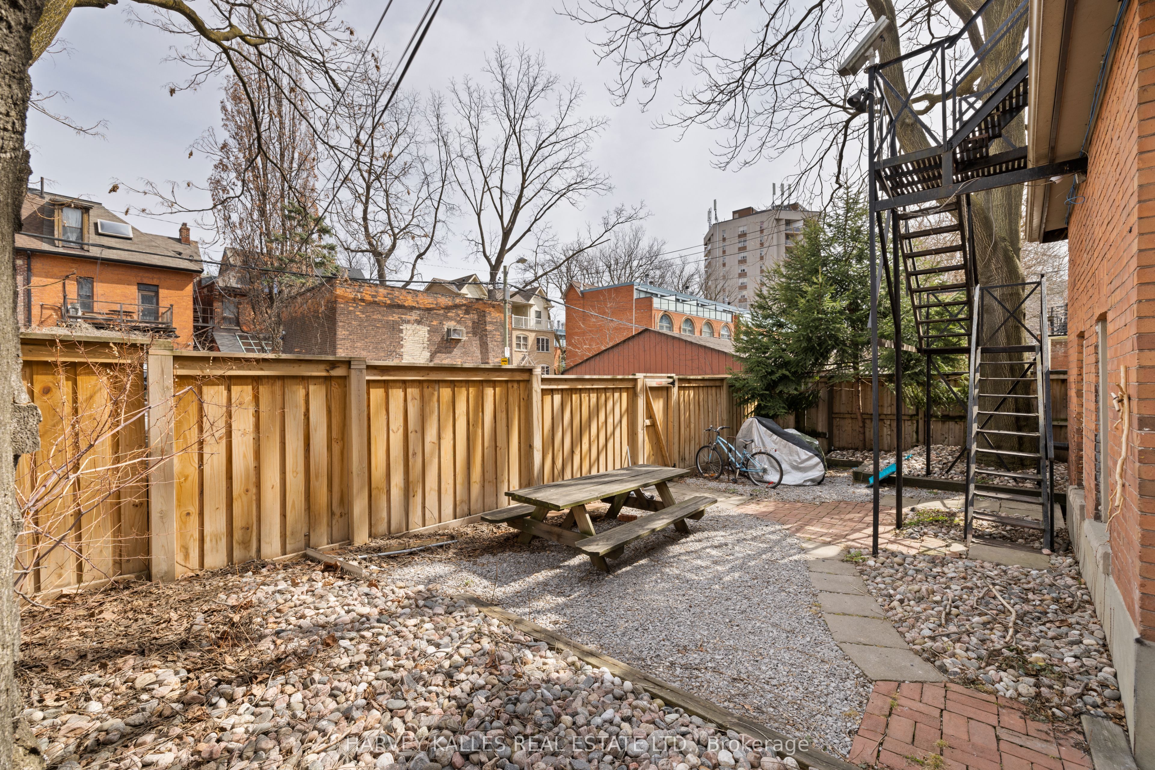 107 Pembroke Street Property Photo 28