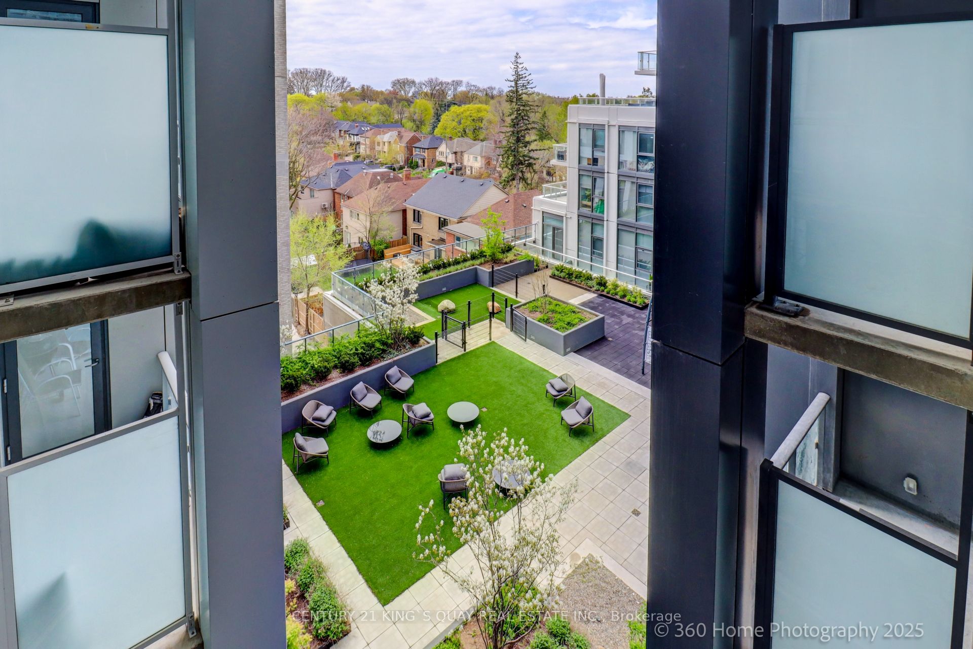 #601 - 2020 Bathurst Street Property Photo 8