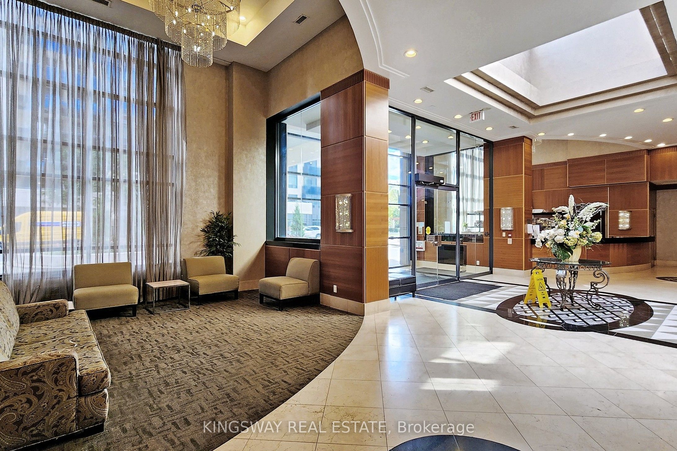 #2007 - 155 Beecroft Road Property Photo 3