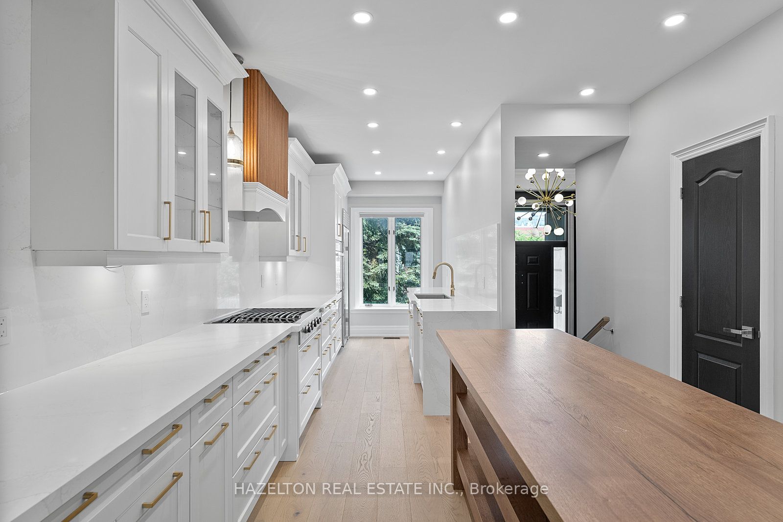 258 Spadina Road Property Photo 1