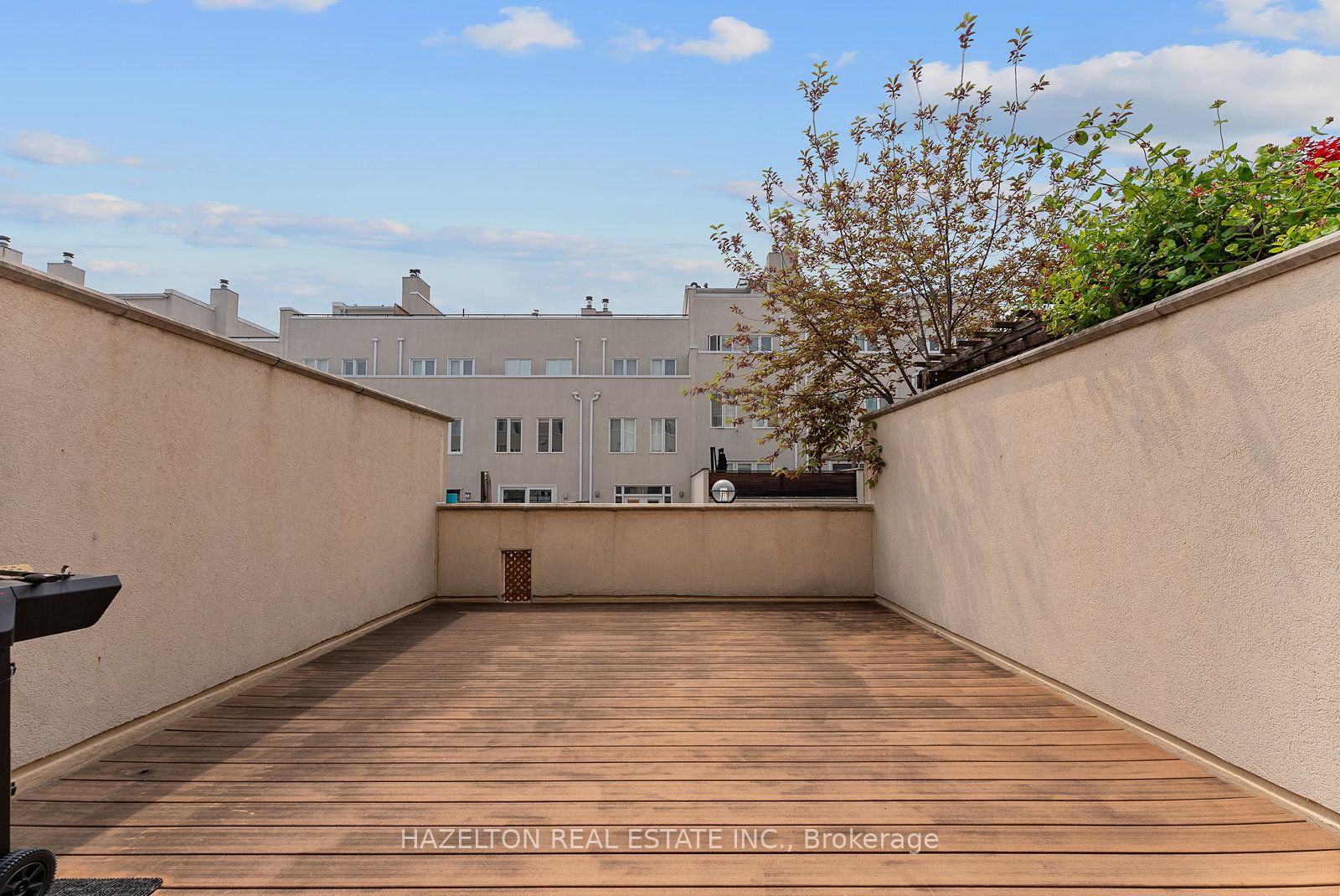 258 Spadina Road Property Photo 17