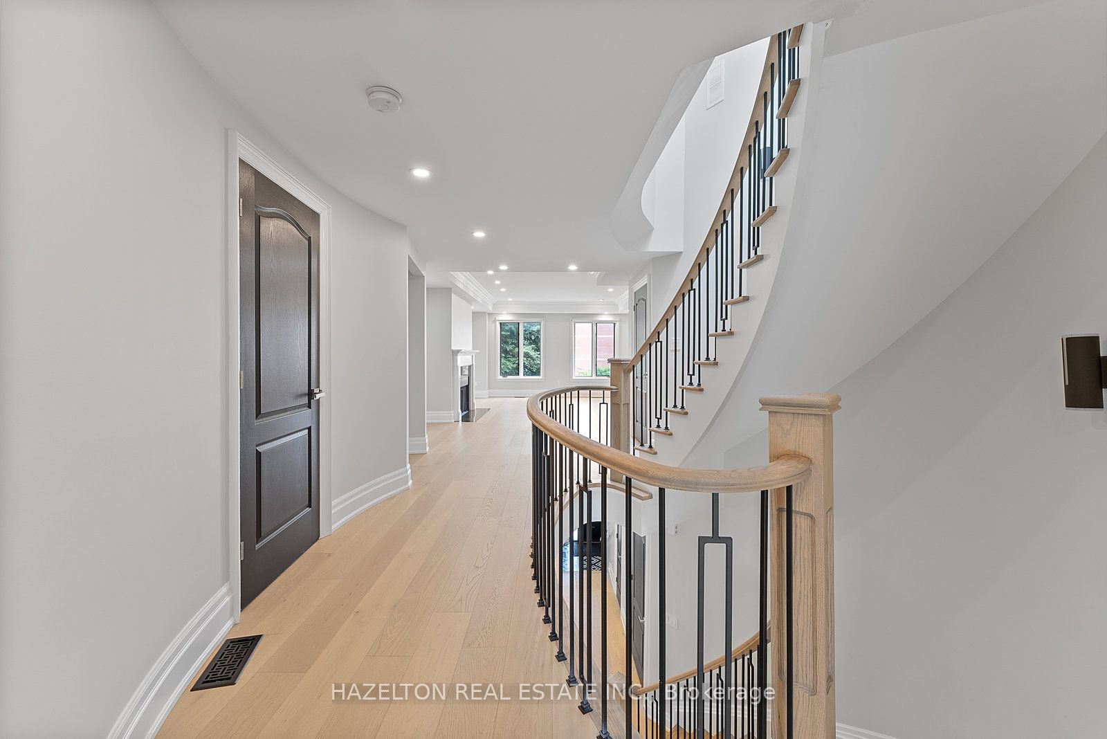 258 Spadina Road Property Photo 21
