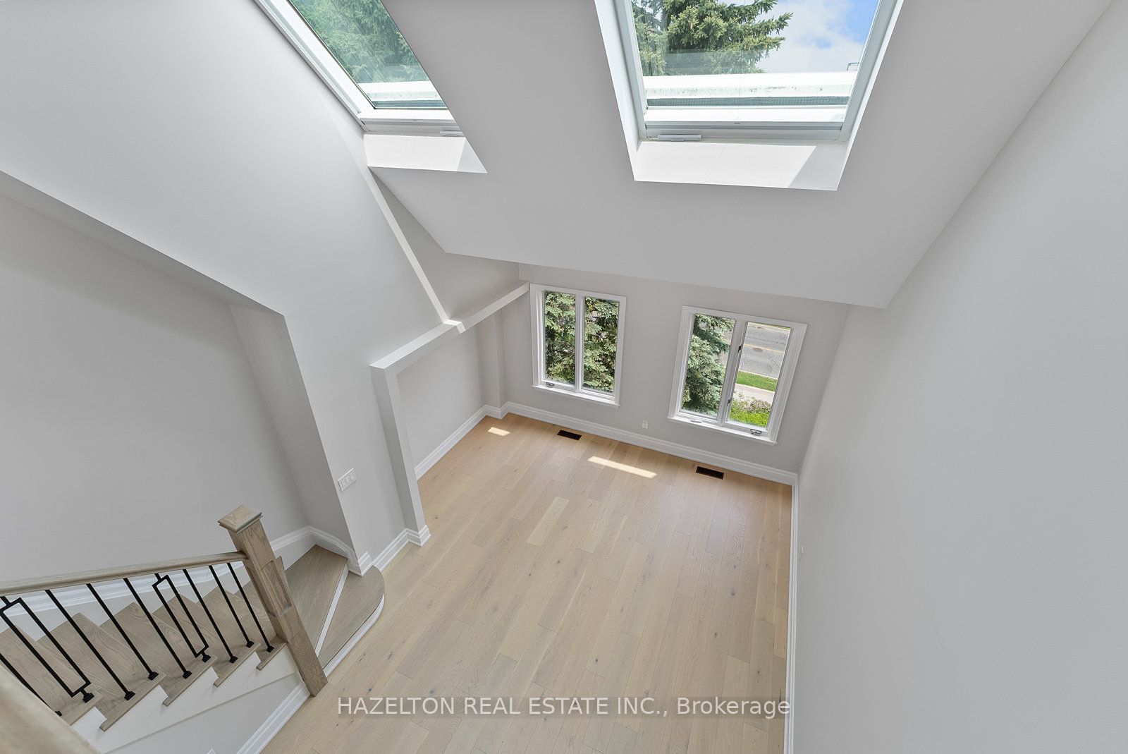 258 Spadina Road Property Photo 34