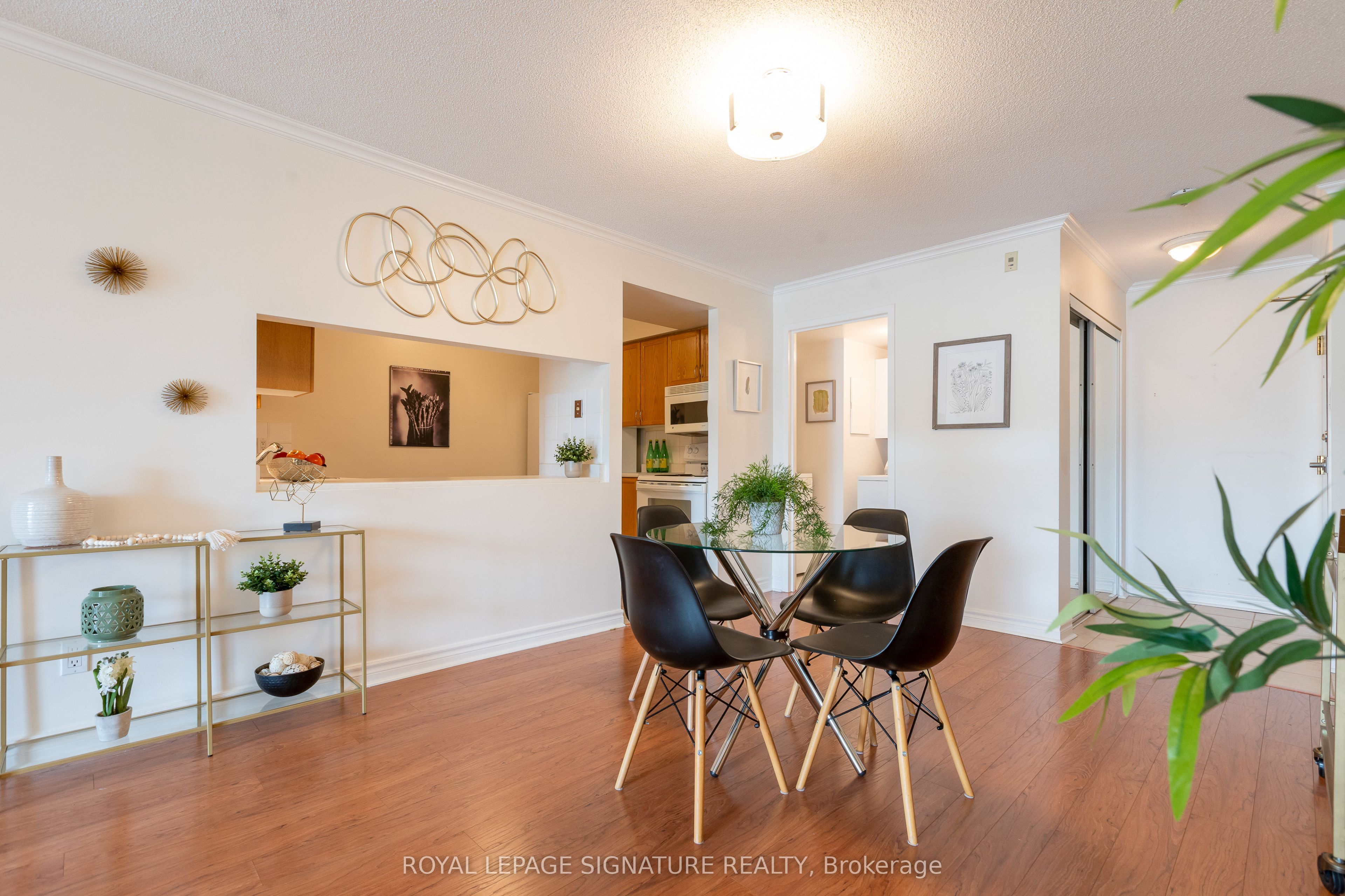 #206 - 356 Mcrae Drive Property Photo 7