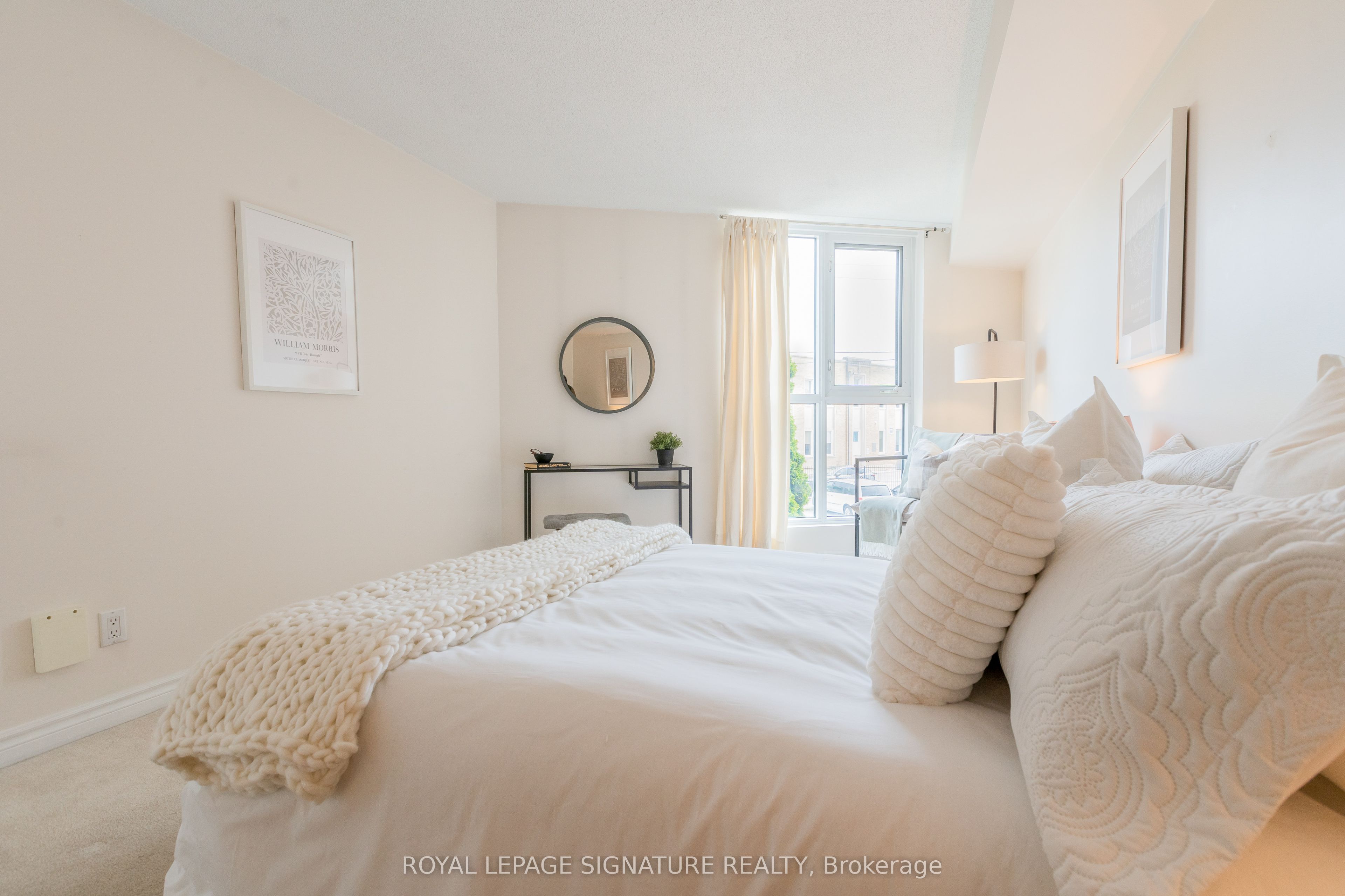 #206 - 356 Mcrae Drive Property Photo 14