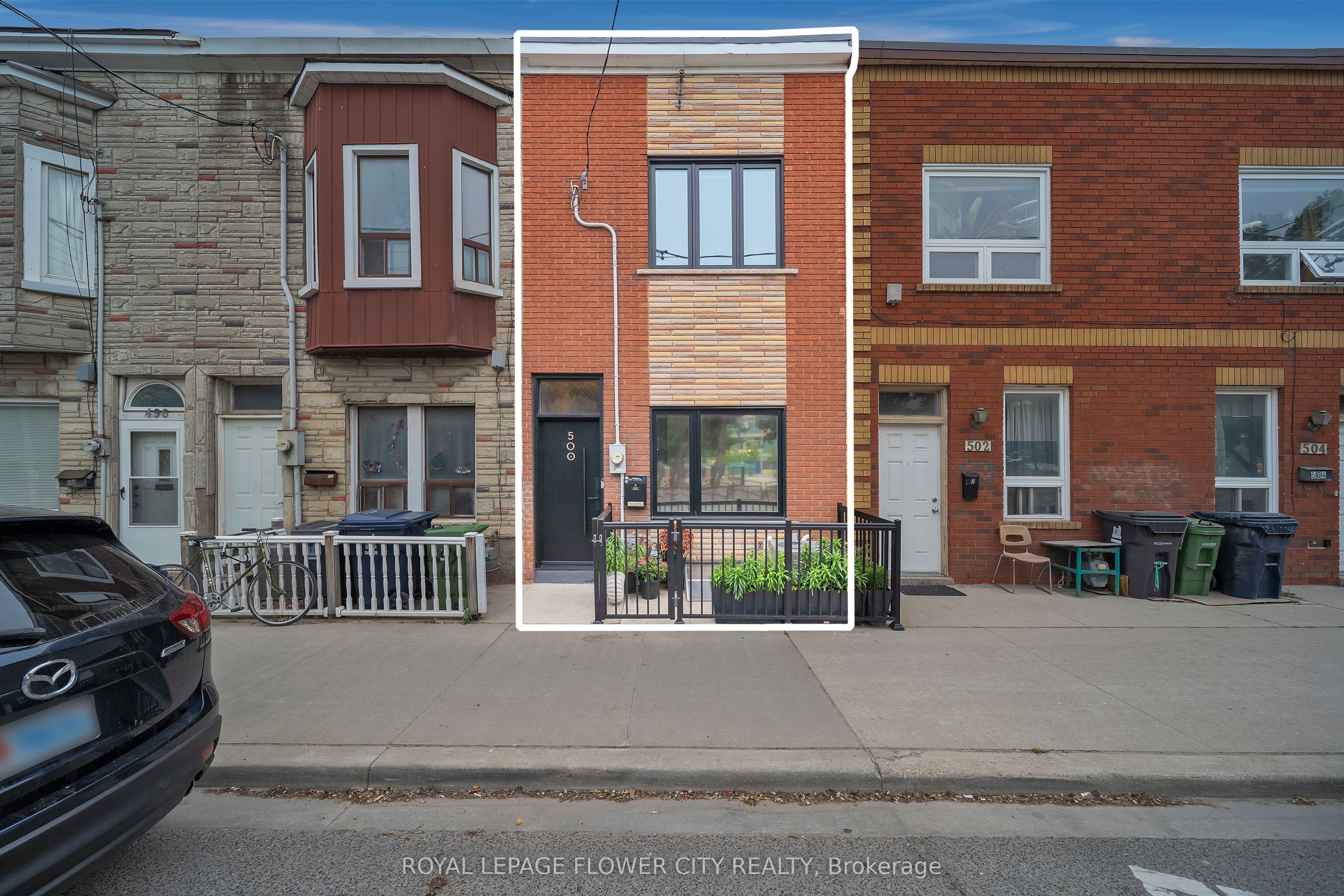 500 Dufferin Street Property Photo 5