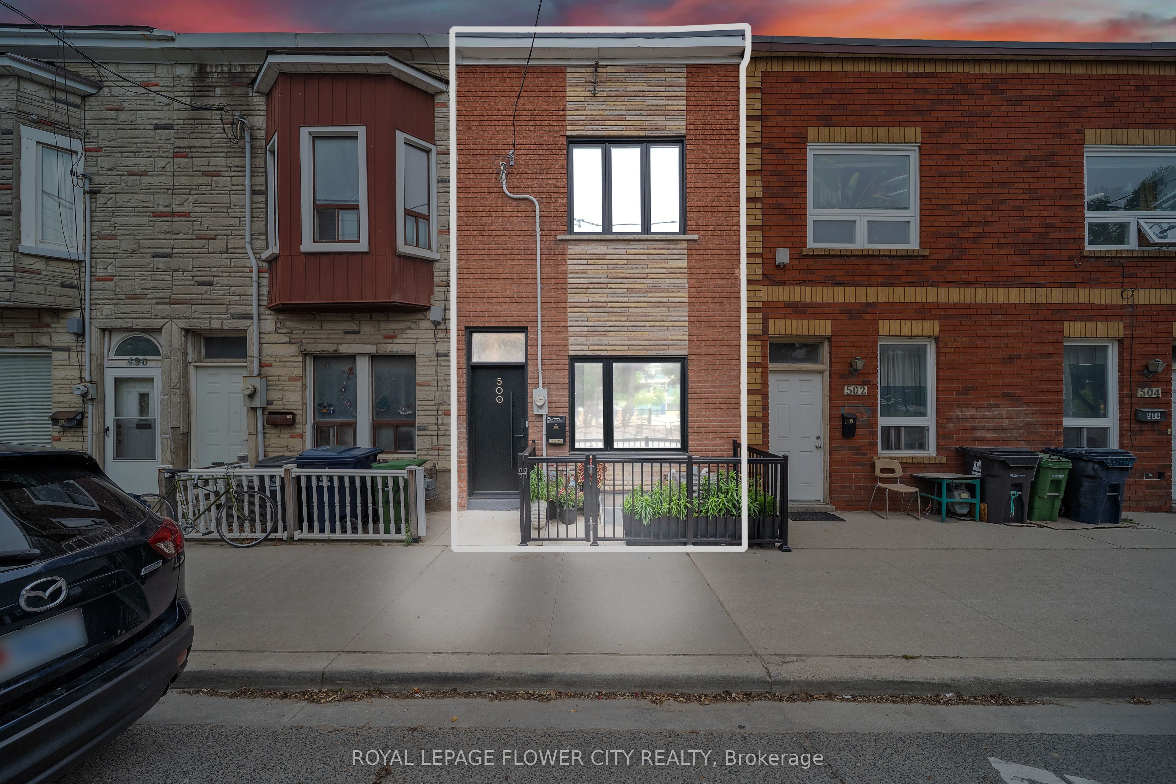 500 Dufferin Street Property Photo 6