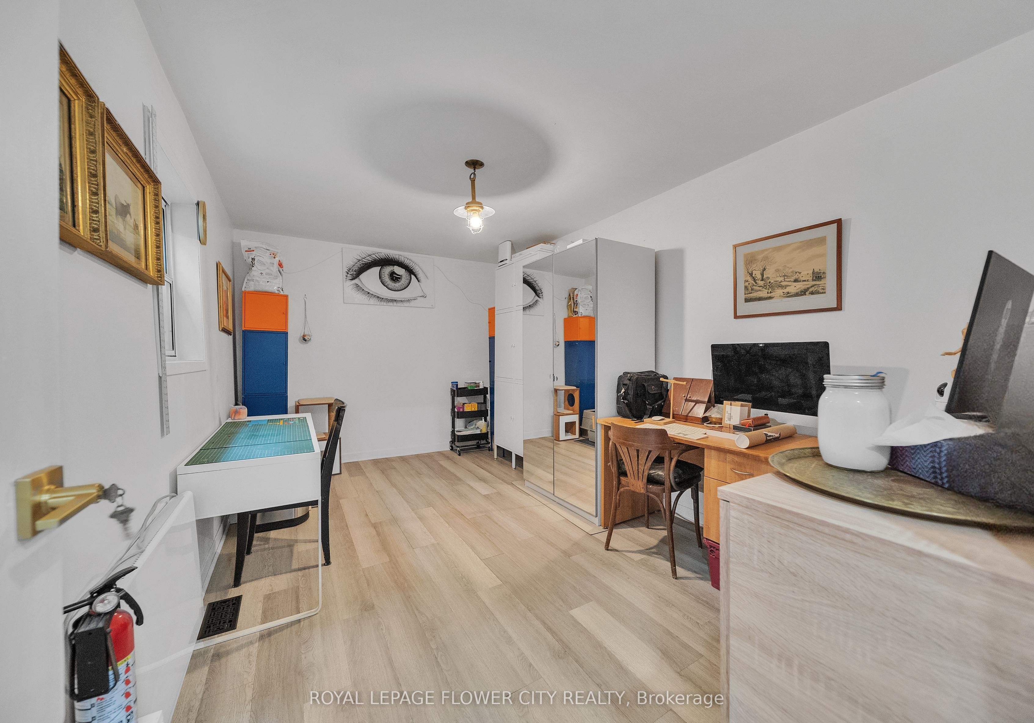 500 Dufferin Street Property Photo 19