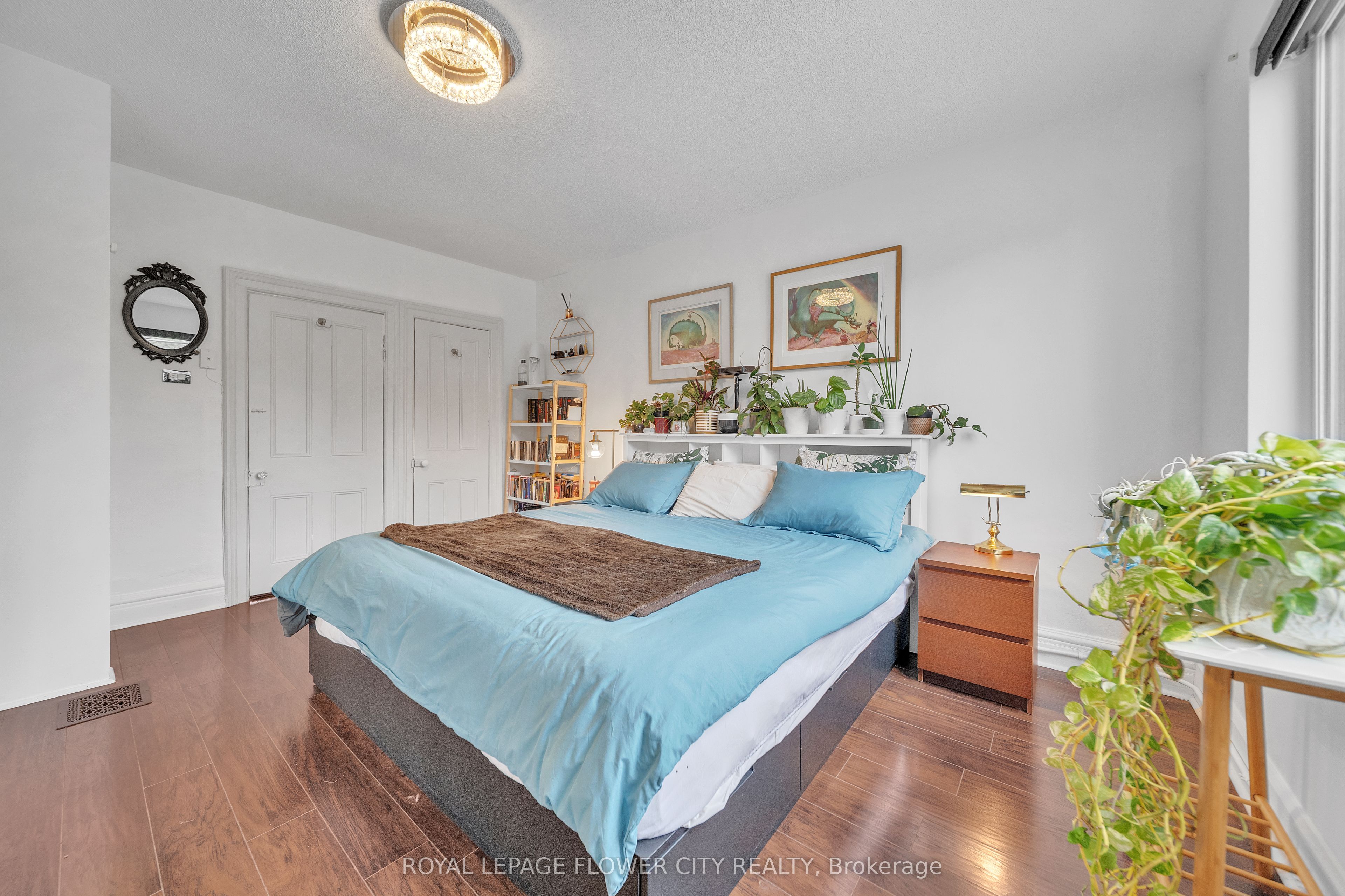 500 Dufferin Street Property Photo 29