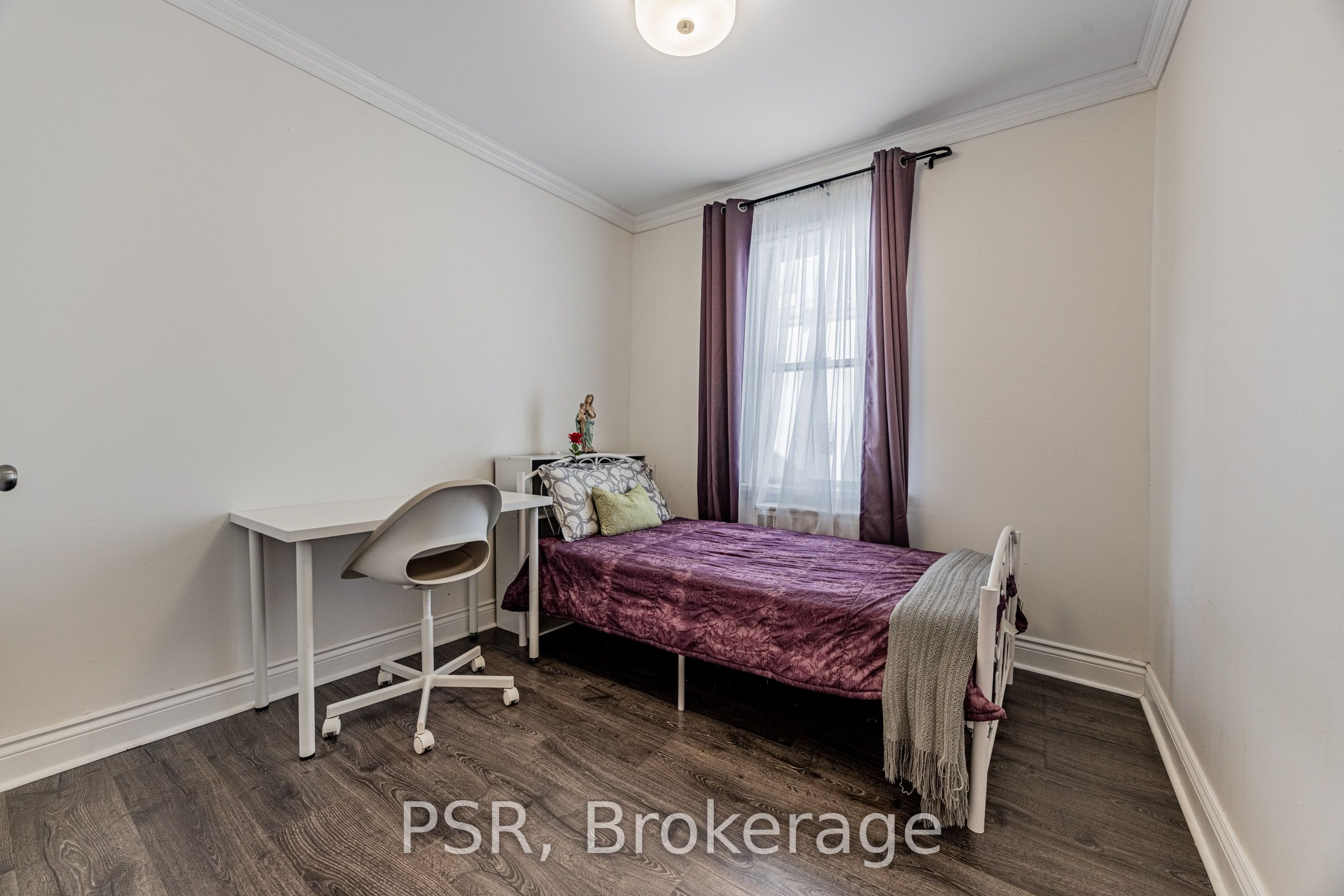 285 Robina Avenue Property Photo 4